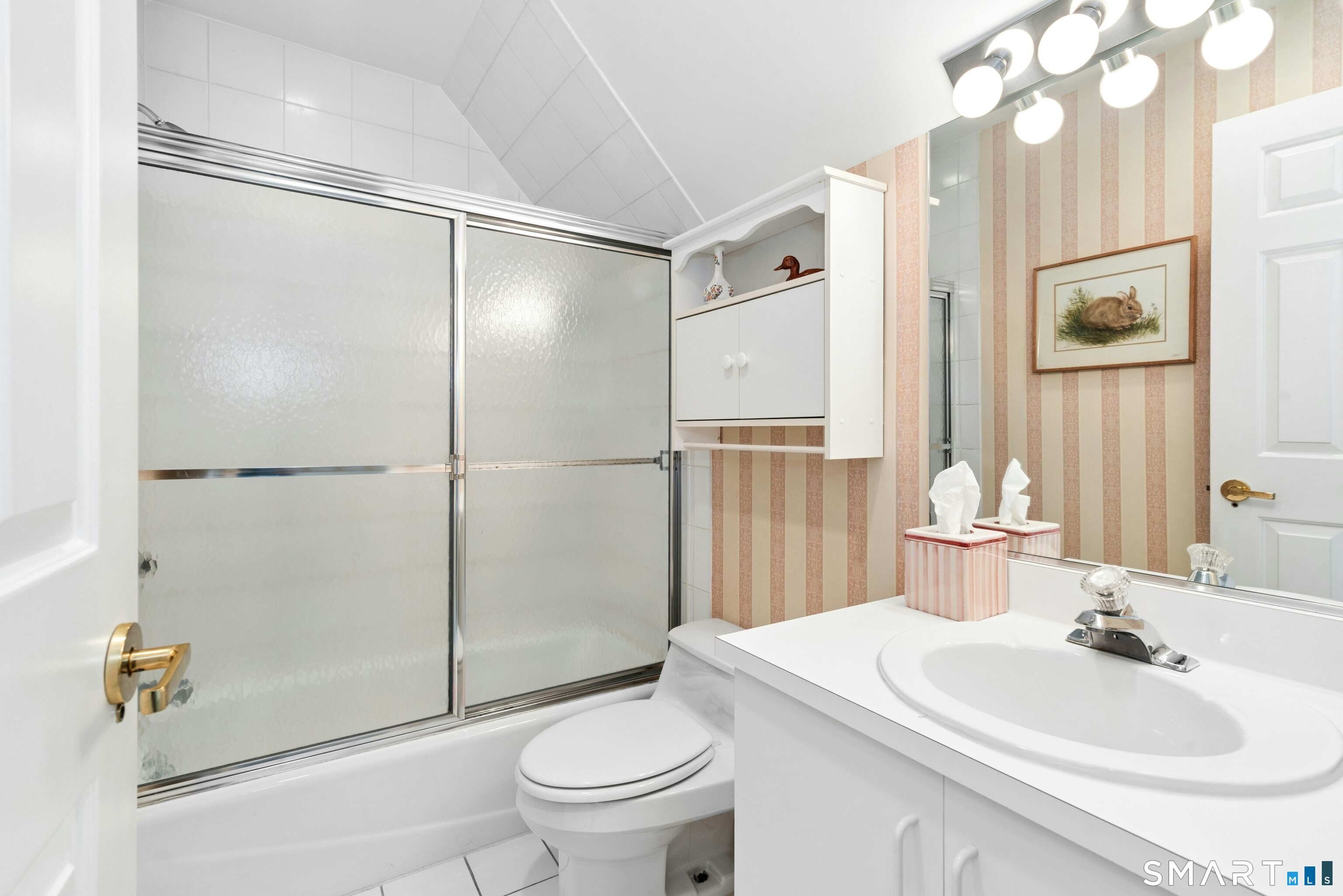 230 New Canaan 23 Avenue Property Photo 17