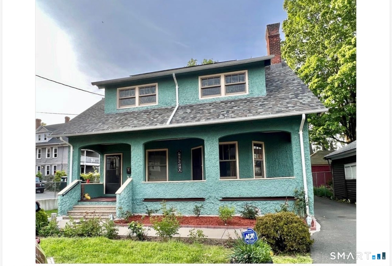 16 Case Street Property Photo 1