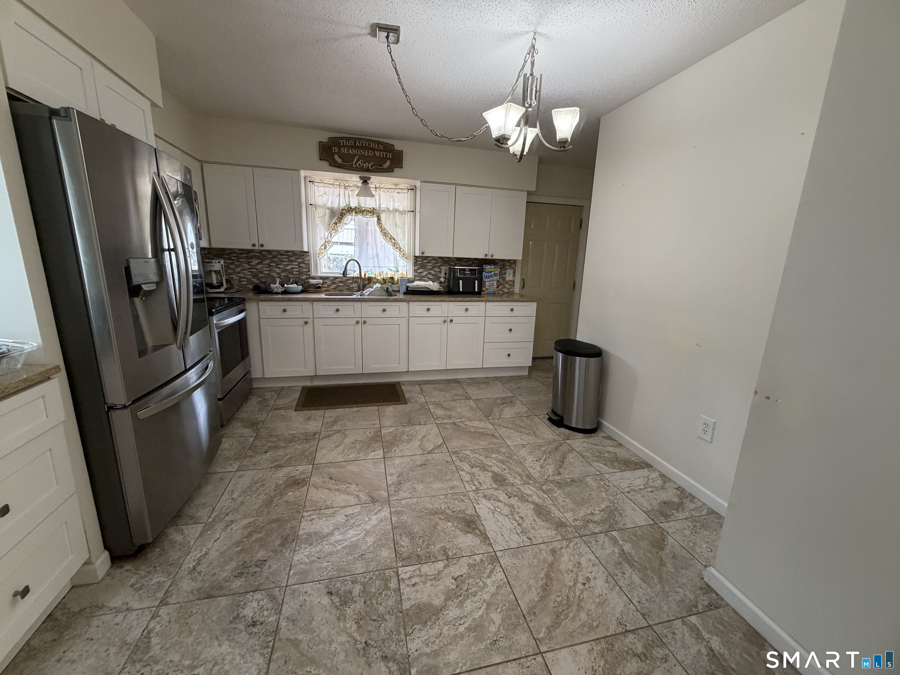 194 Faber Avenue Property Photo 7