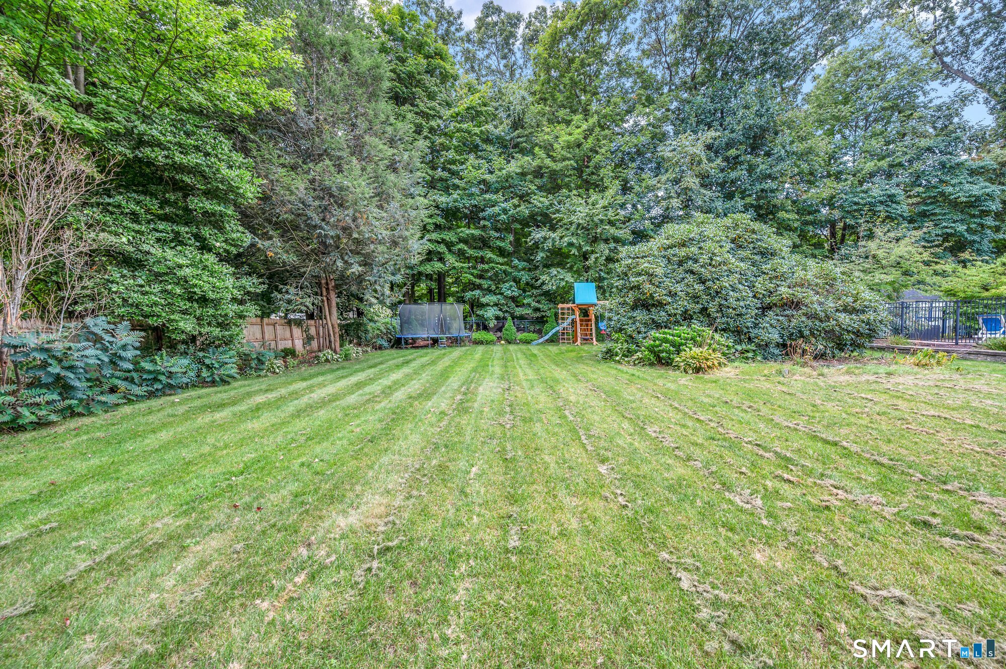 295 Towpath Lane Property Photo 7