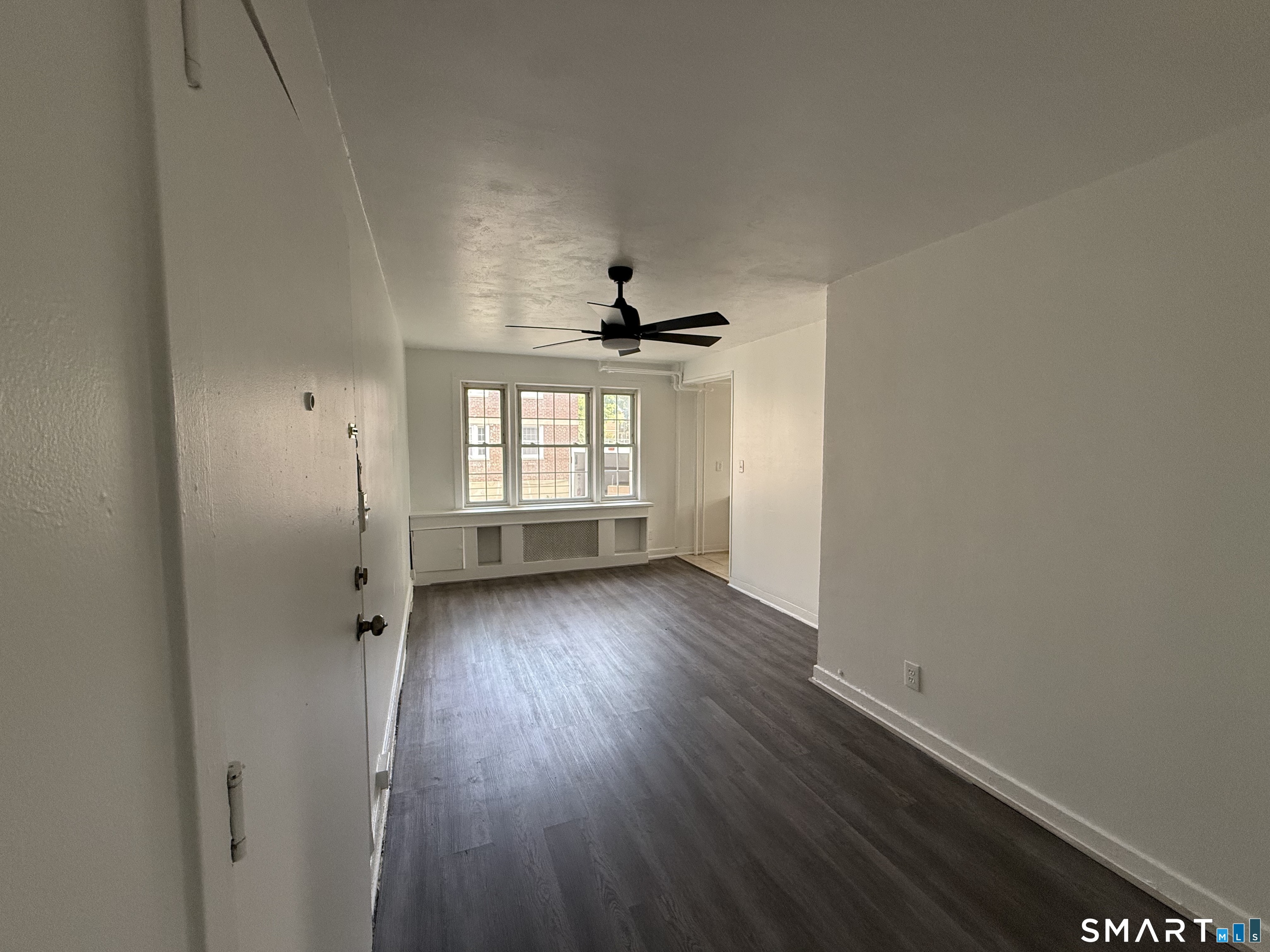 260 Success 11 Bldg 91 Avenue Property Photo 2