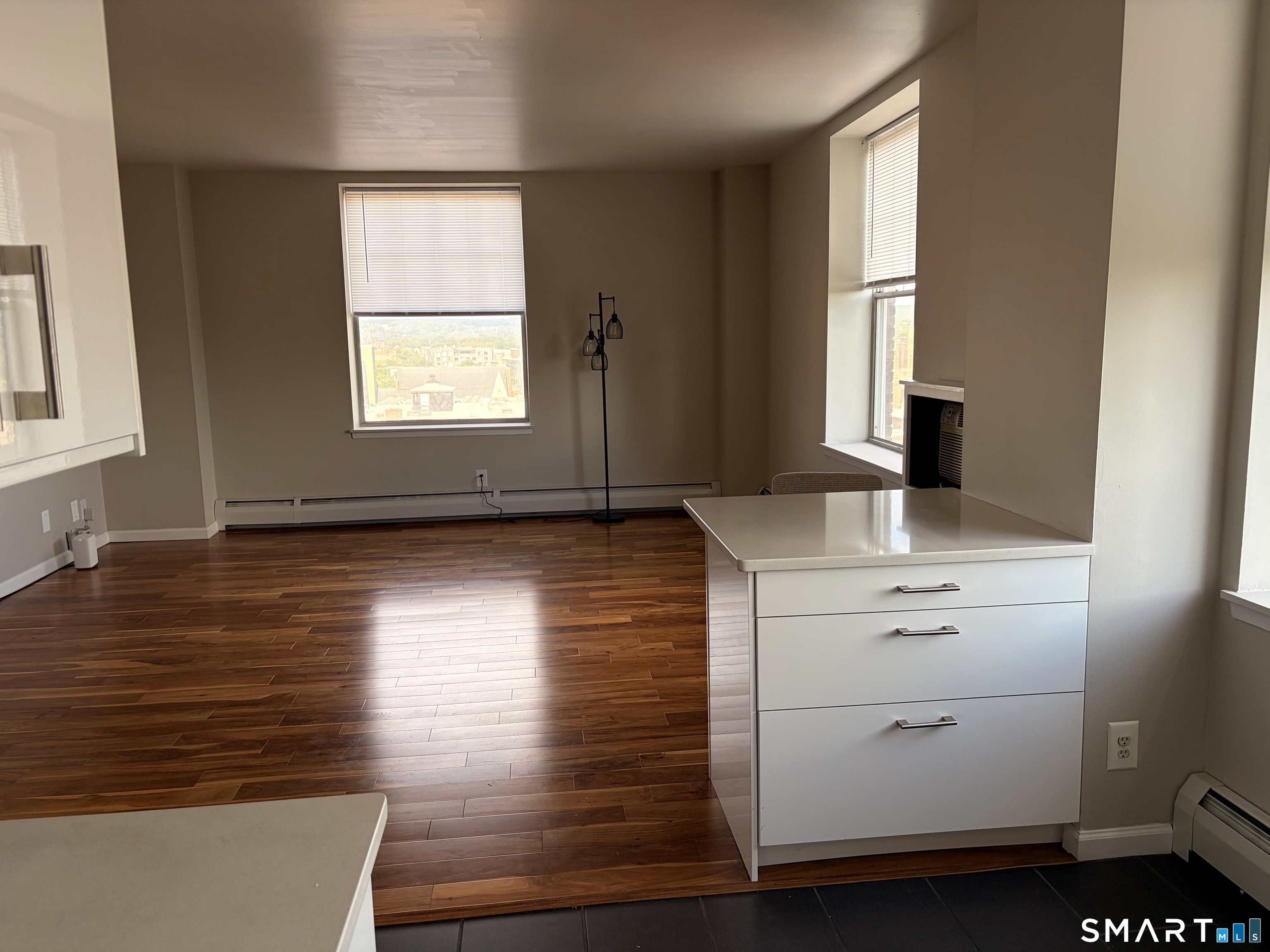 265 College 9f Street Property Photo 2