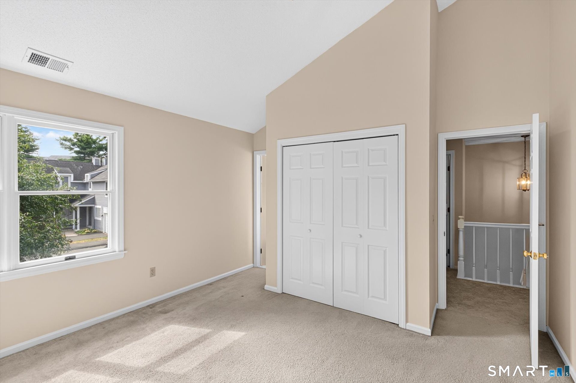 5 Riverwalk 5 Drive Property Photo 31