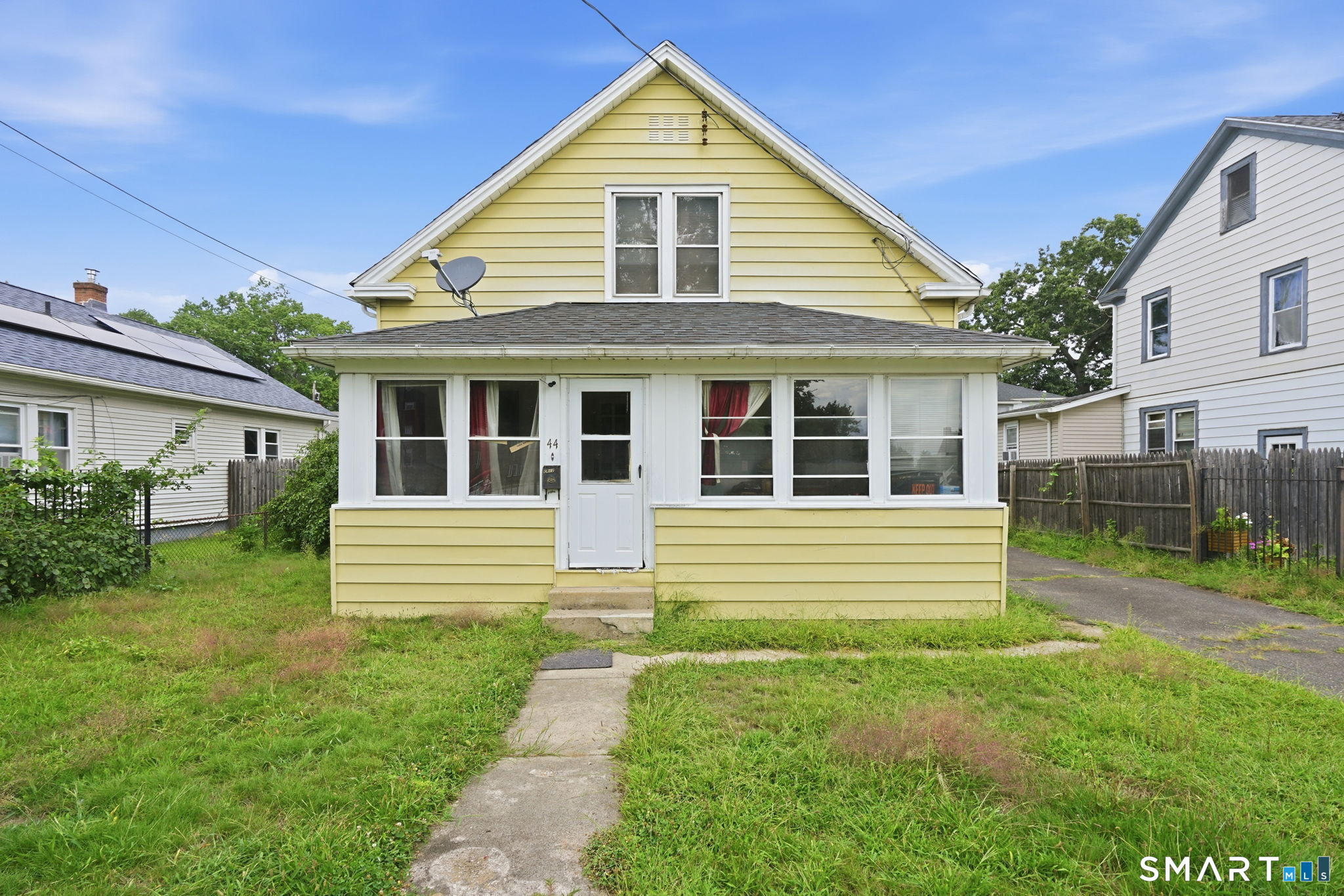 44 Sisson Street Property Photo 1