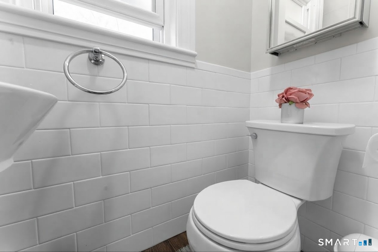 218 Circular Avenue Property Photo 22