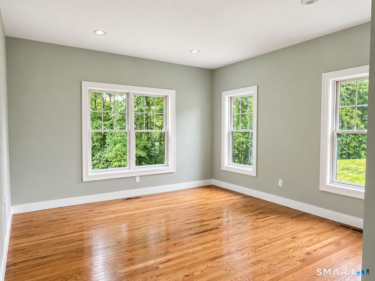 70 Apple Hill Property Photo 8
