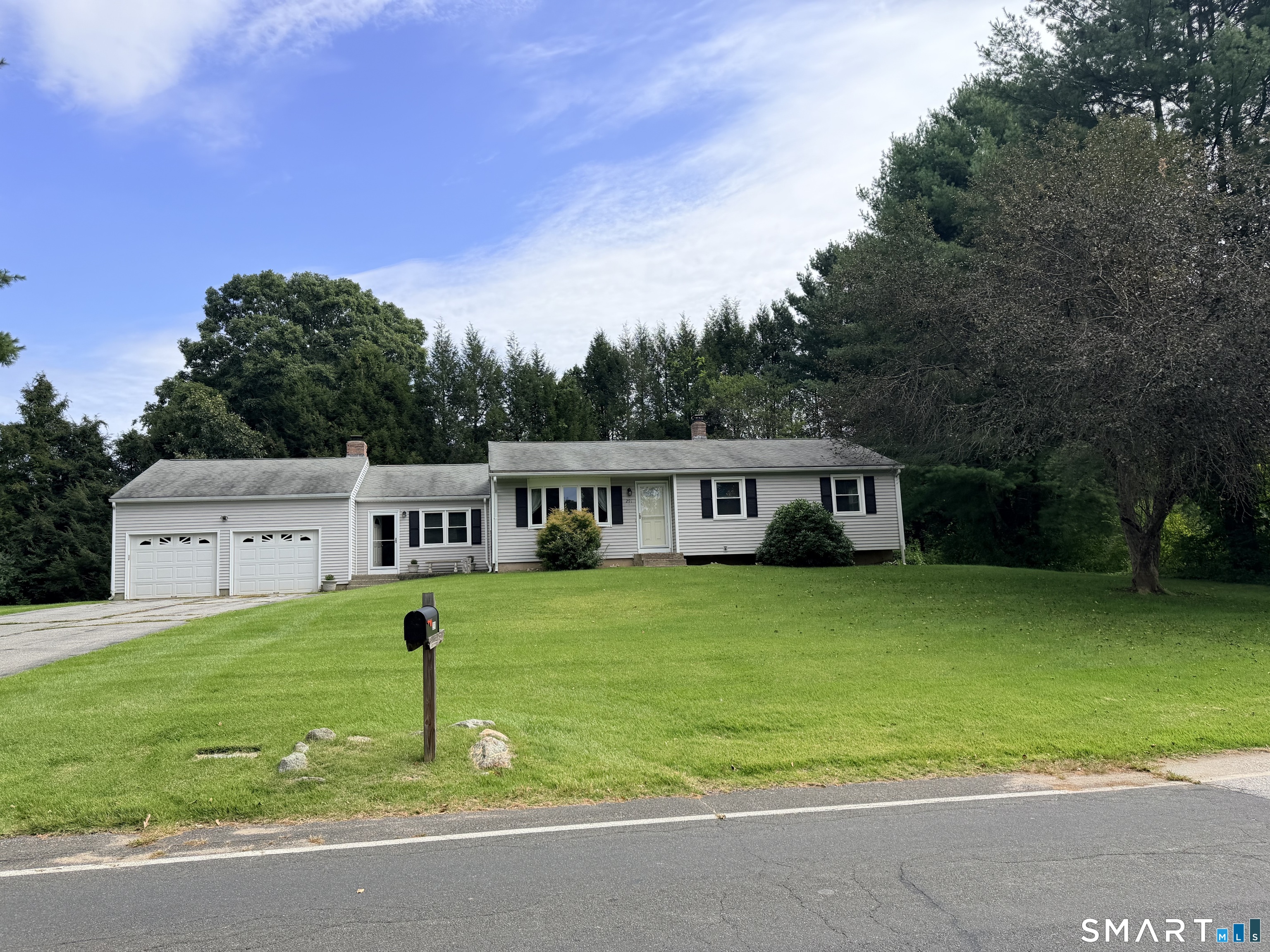 291 Cabin Road Property Photo 1