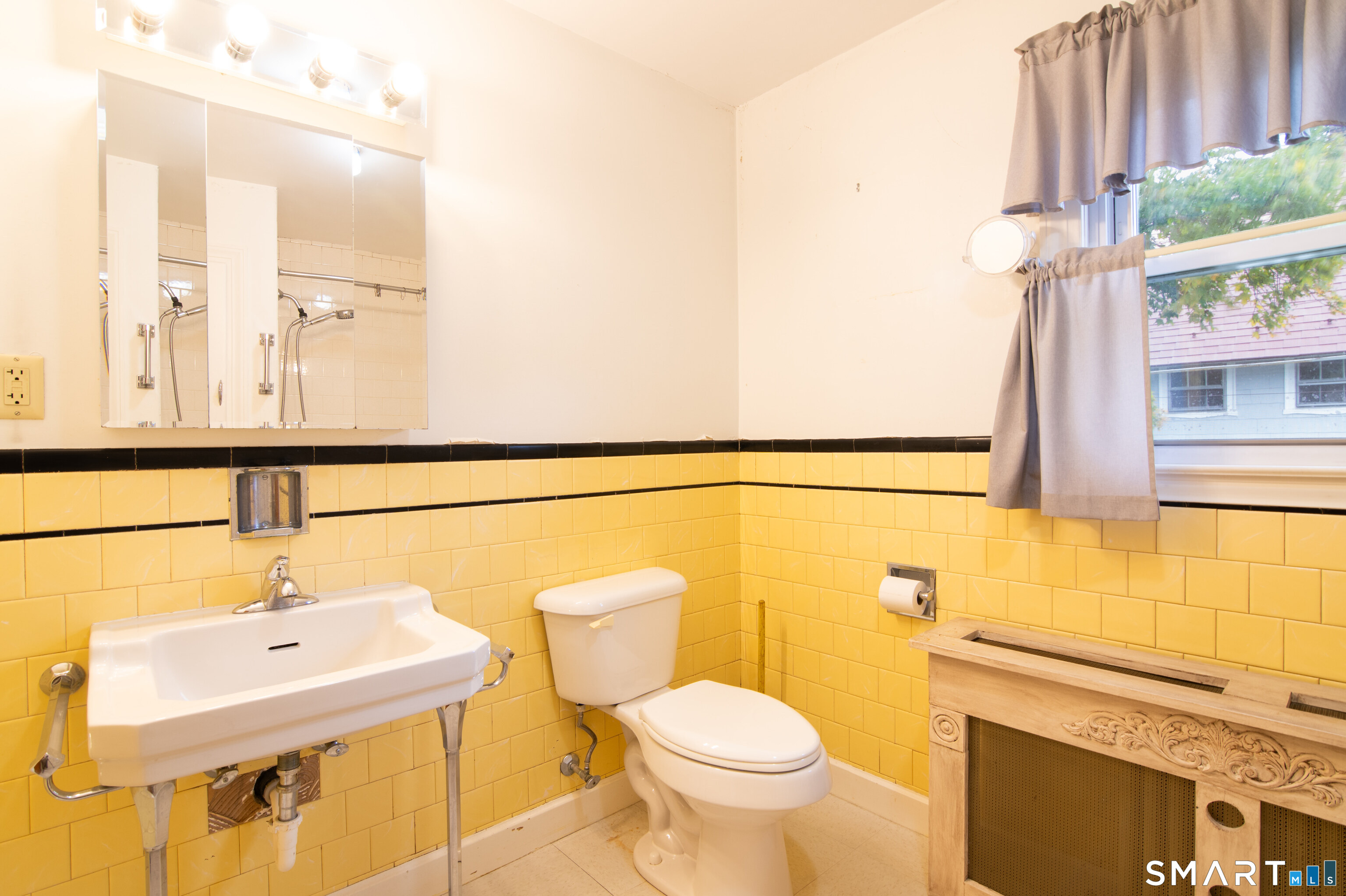 346 Church Street Property Photo 23
