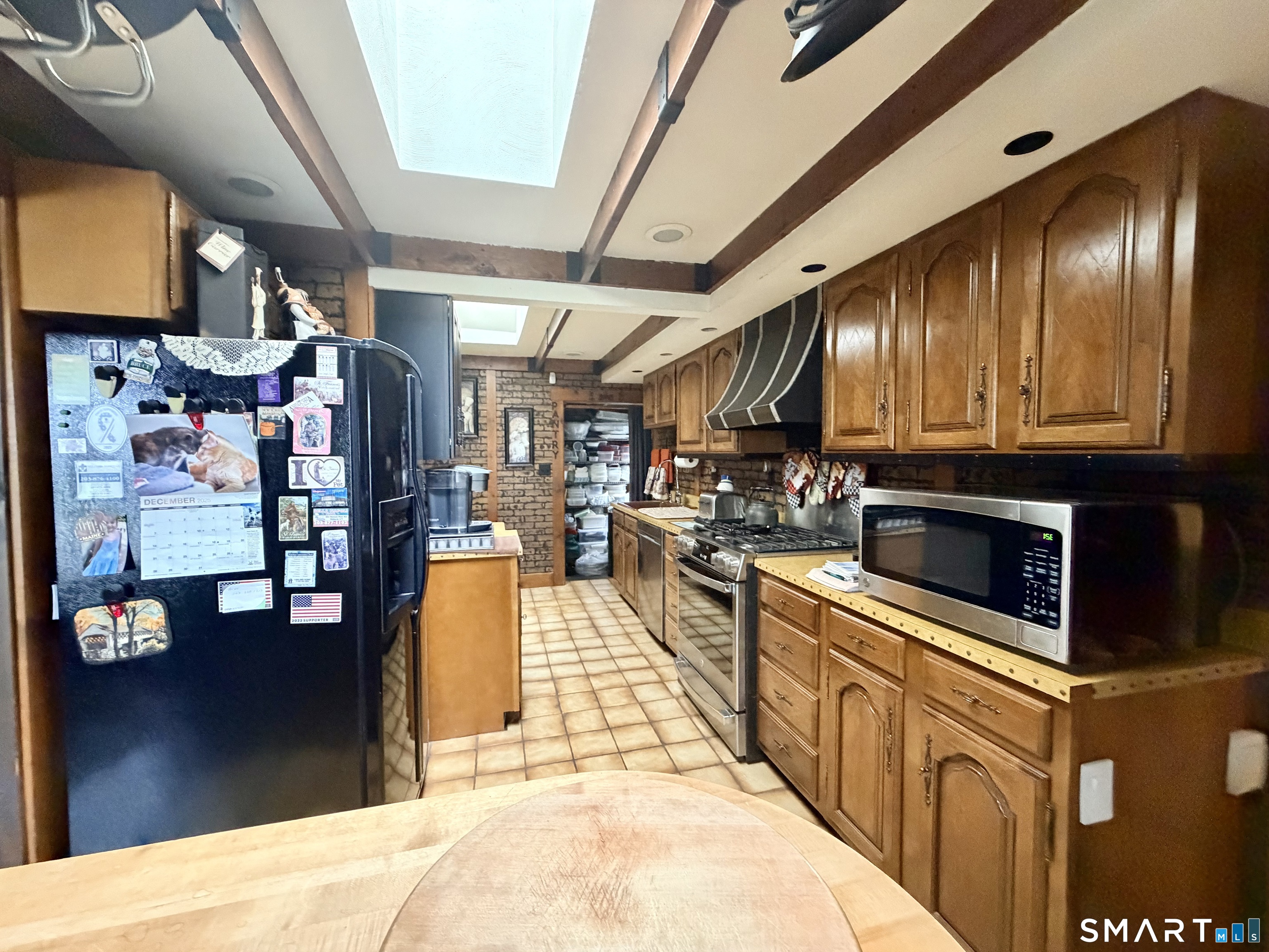 40 Andrews Avenue Property Photo 4