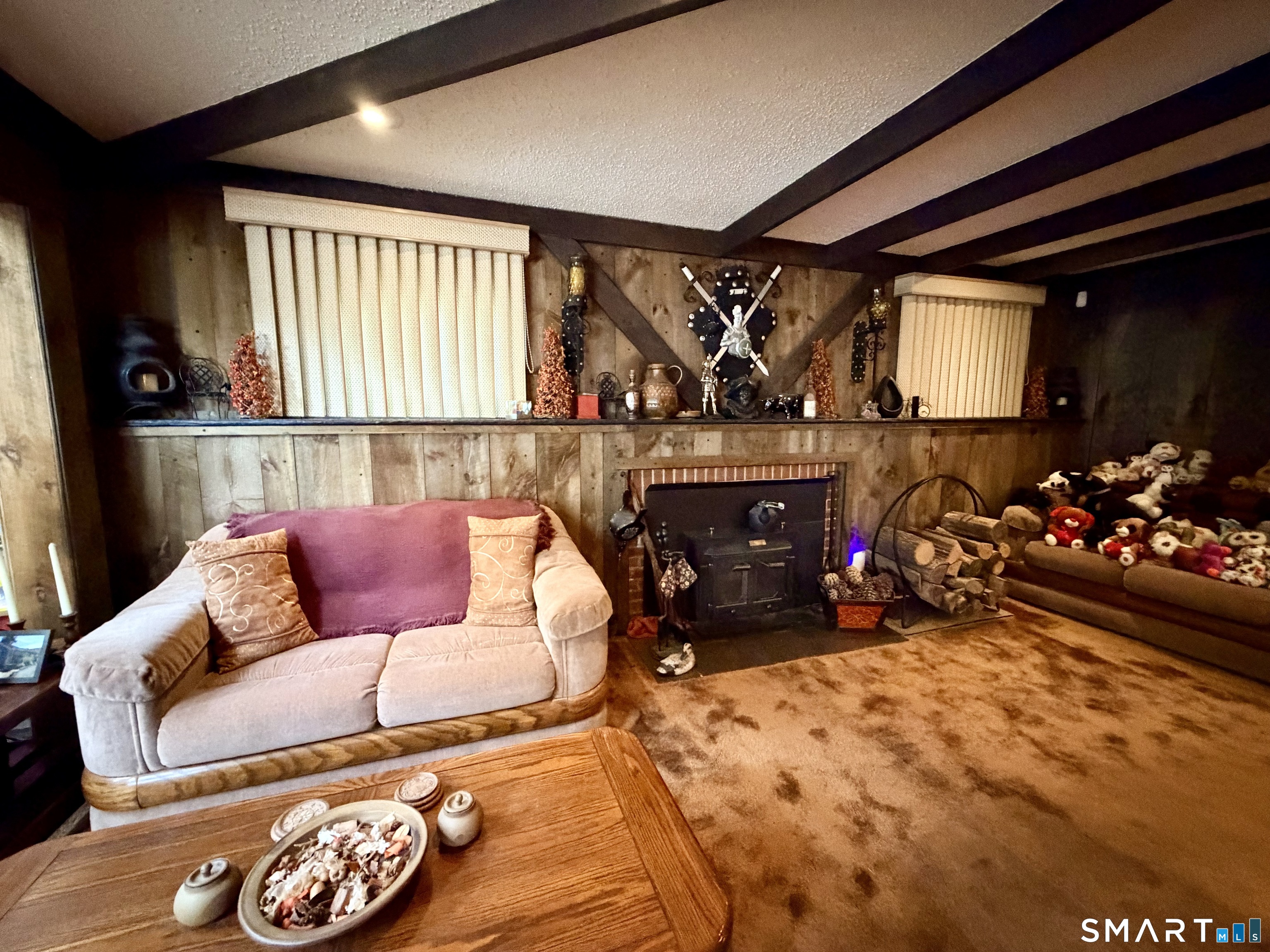 40 Andrews Avenue Property Photo 9