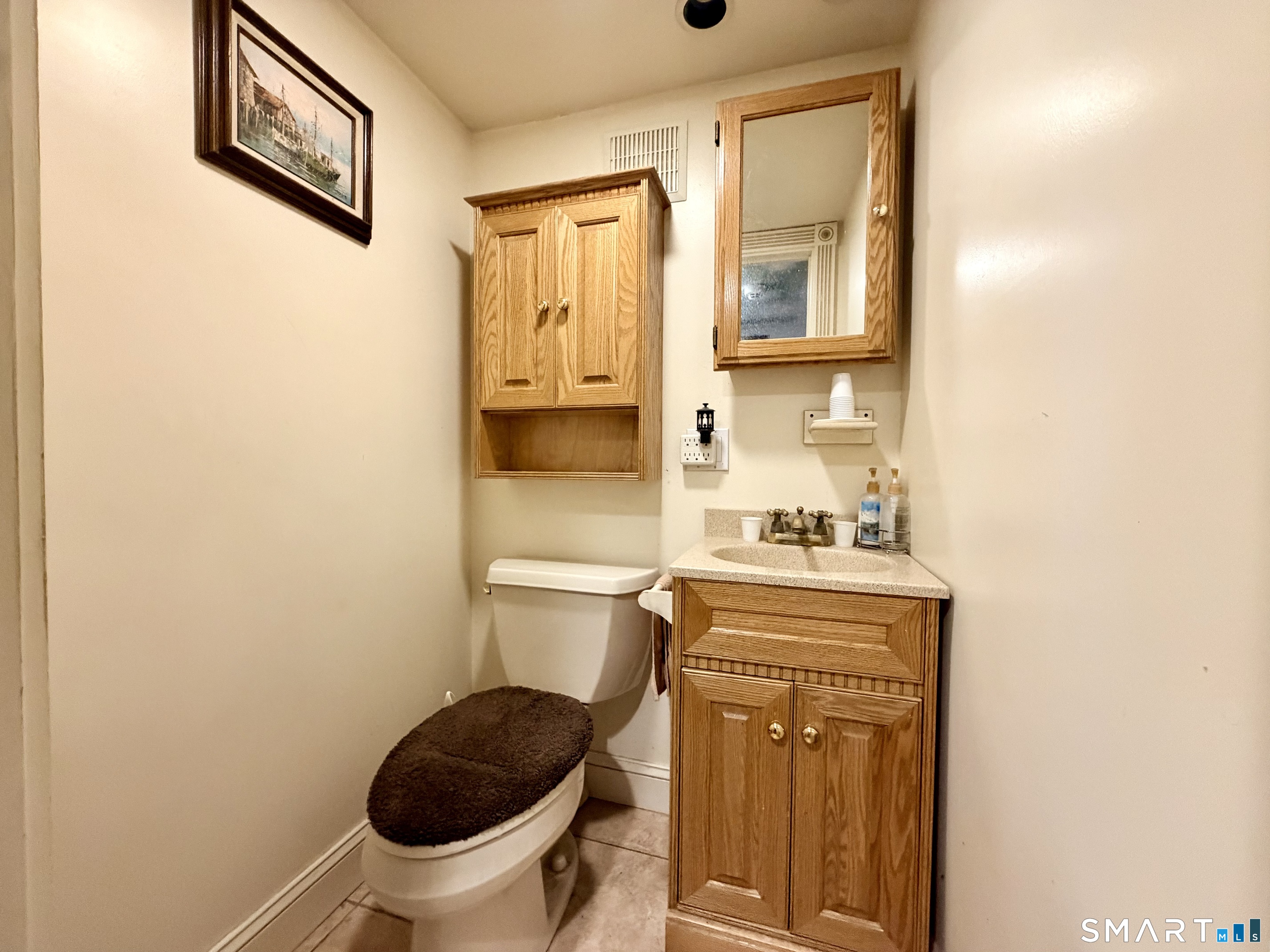 40 Andrews Avenue Property Photo 18