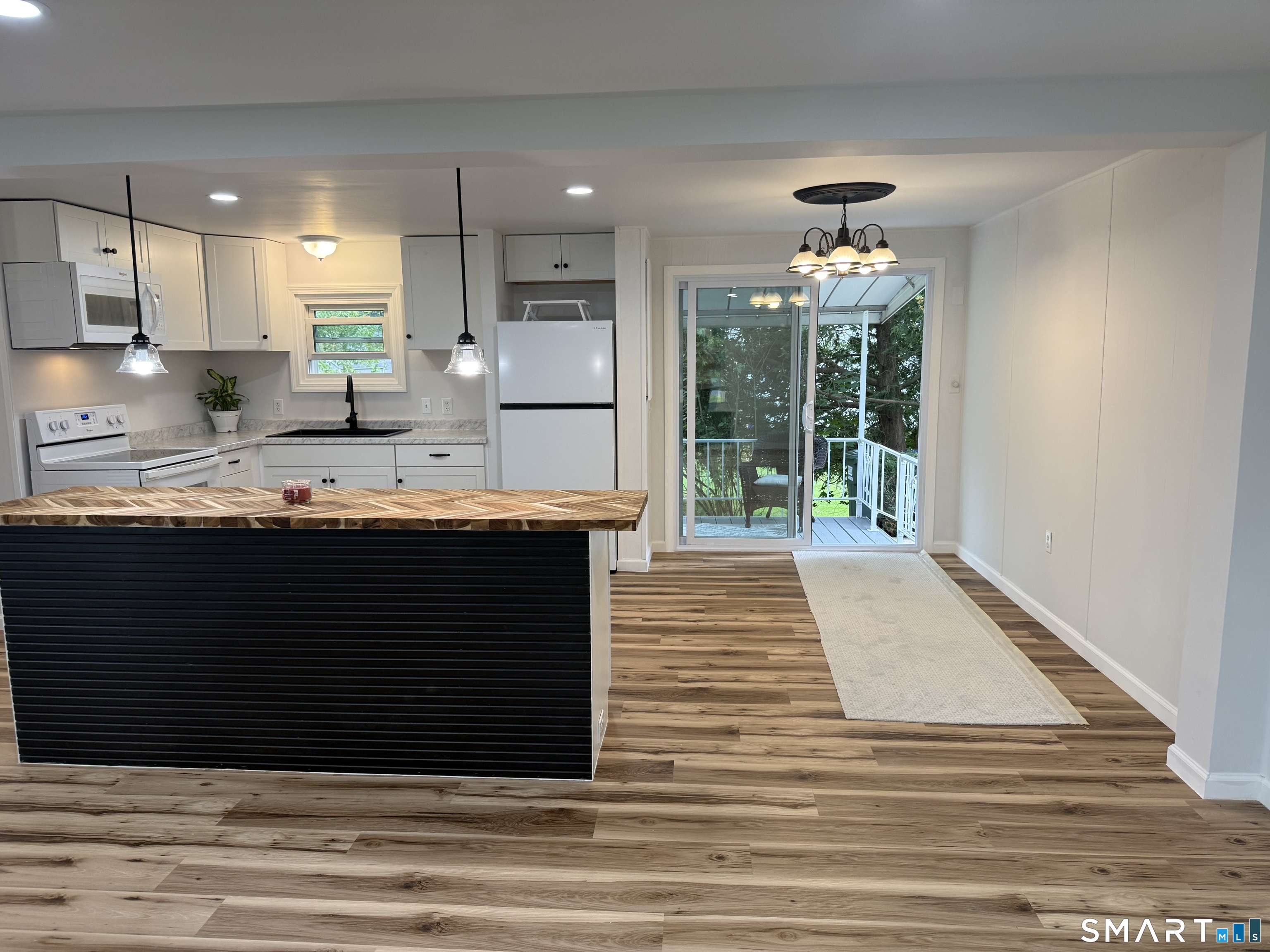 14 Redstone Street Property Photo 7