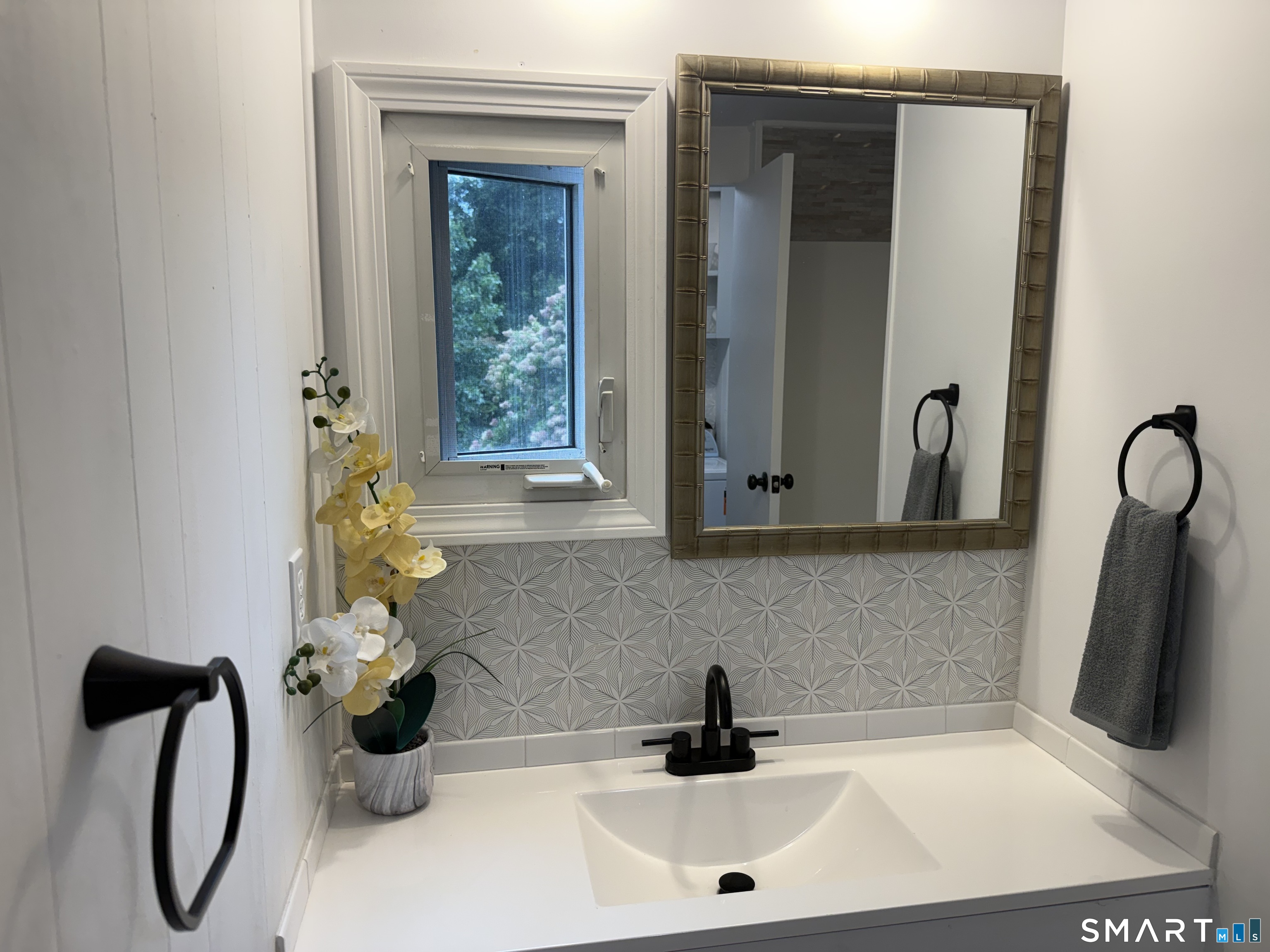 14 Redstone Street Property Photo 10