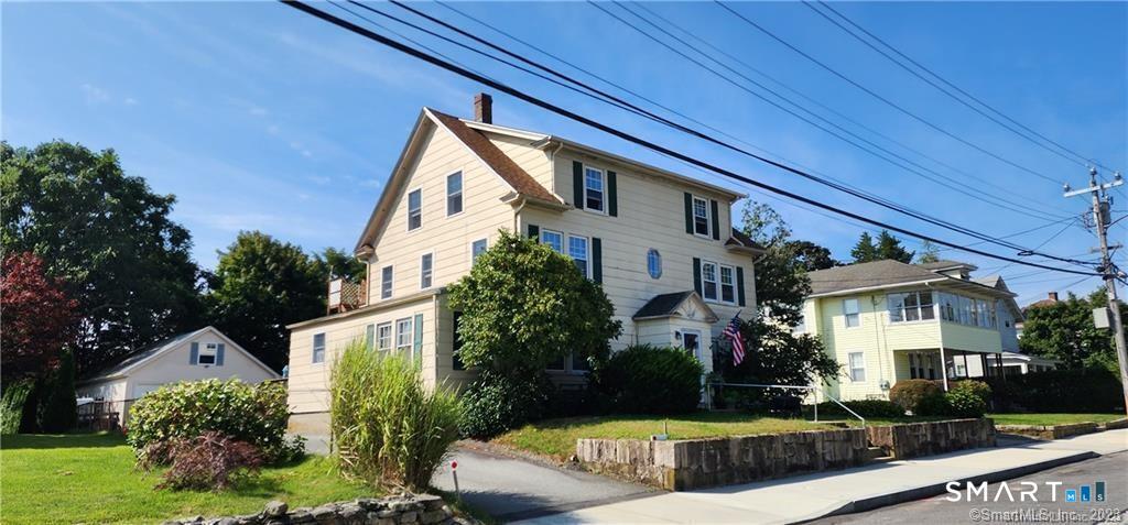 90 Thames 3 Street Property Photo 1