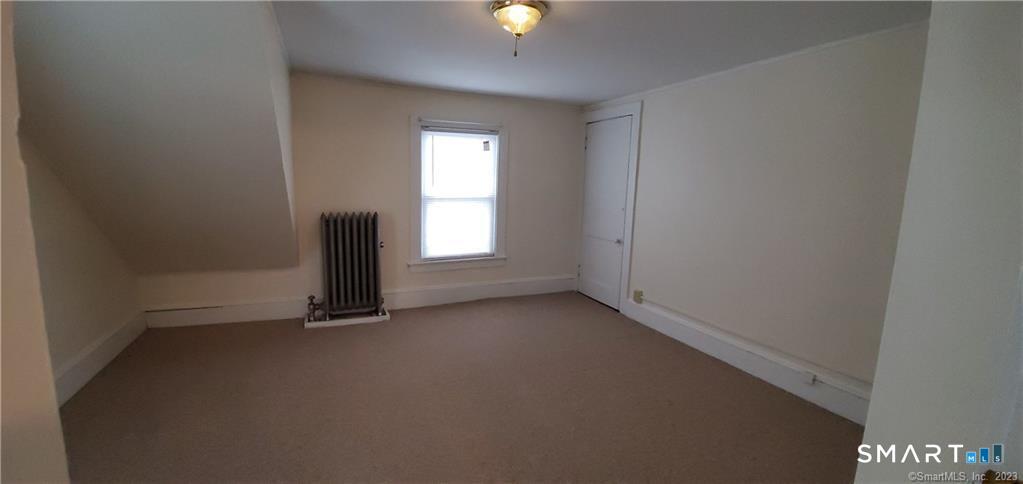 90 Thames 3 Street Property Photo 13