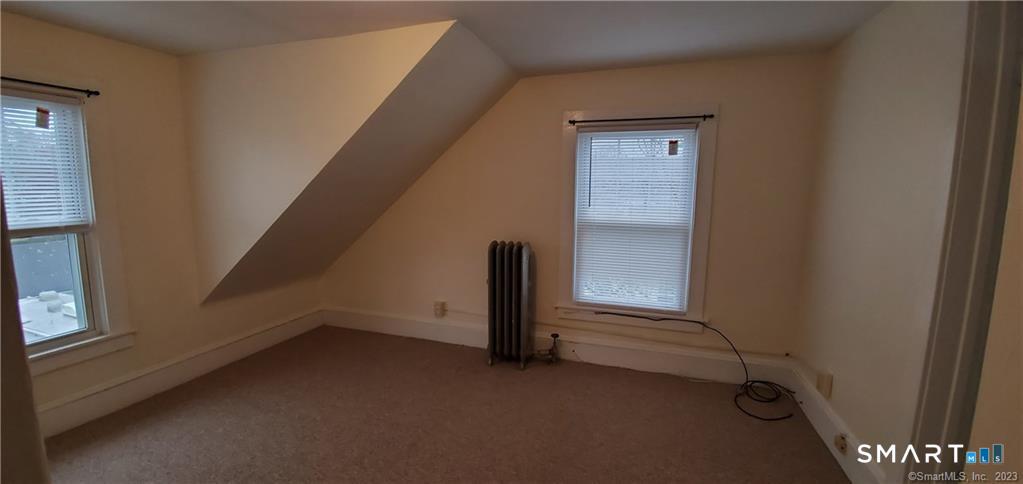 90 Thames 3 Street Property Photo 16