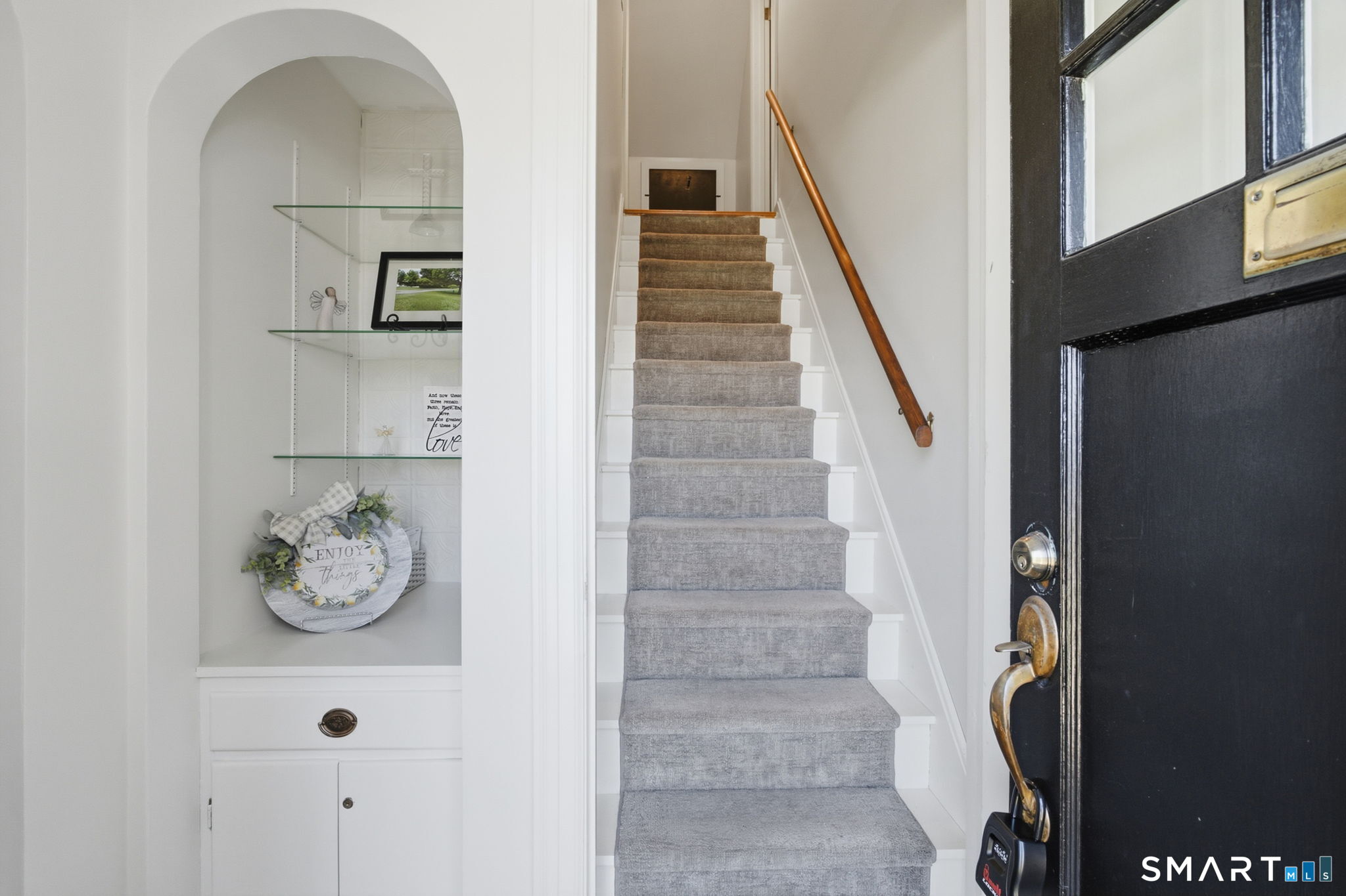 190 Steele Street Property Photo 3