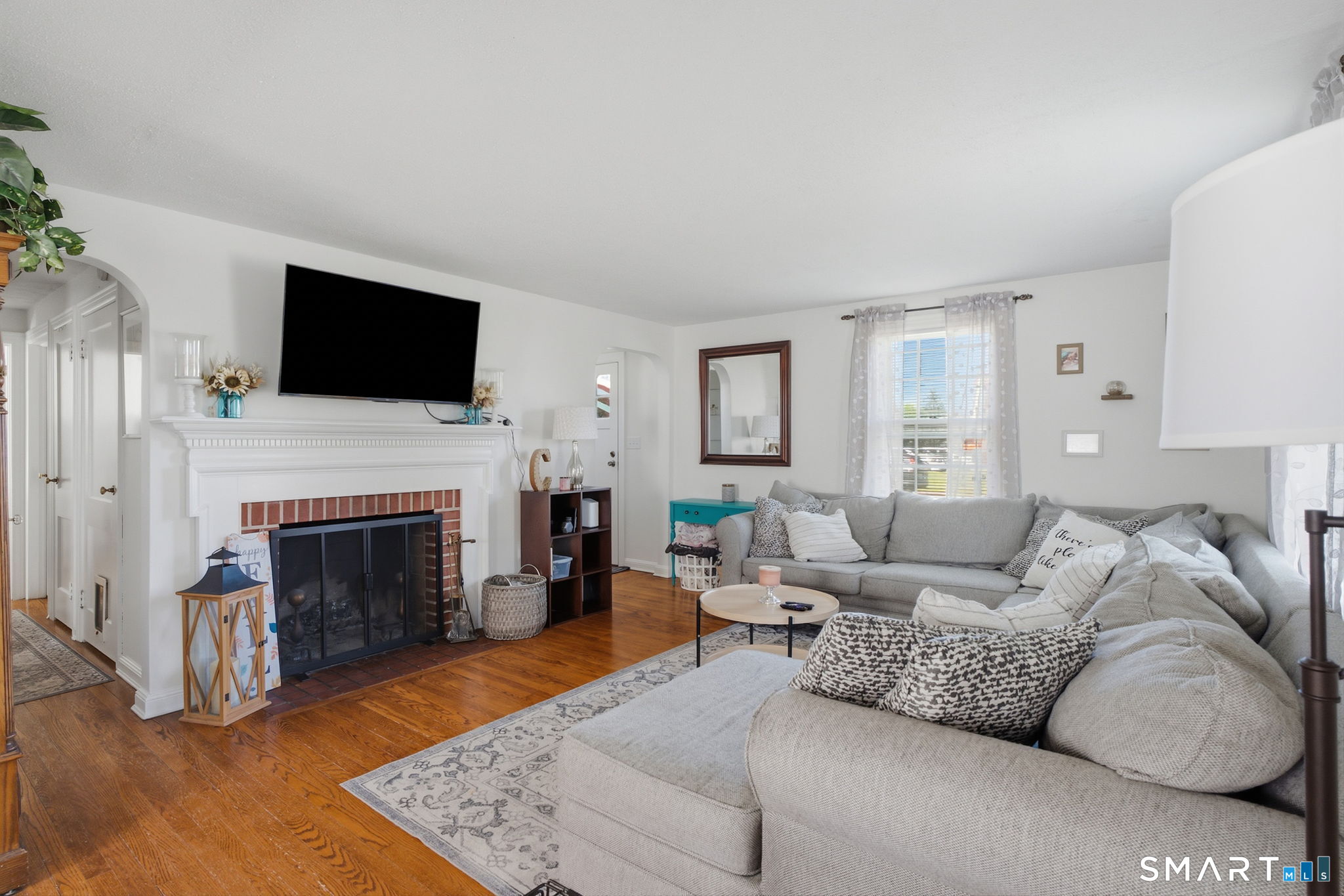 190 Steele Street Property Photo 4