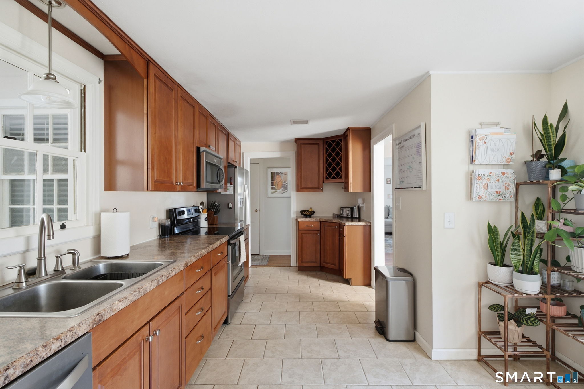190 Steele Street Property Photo 11