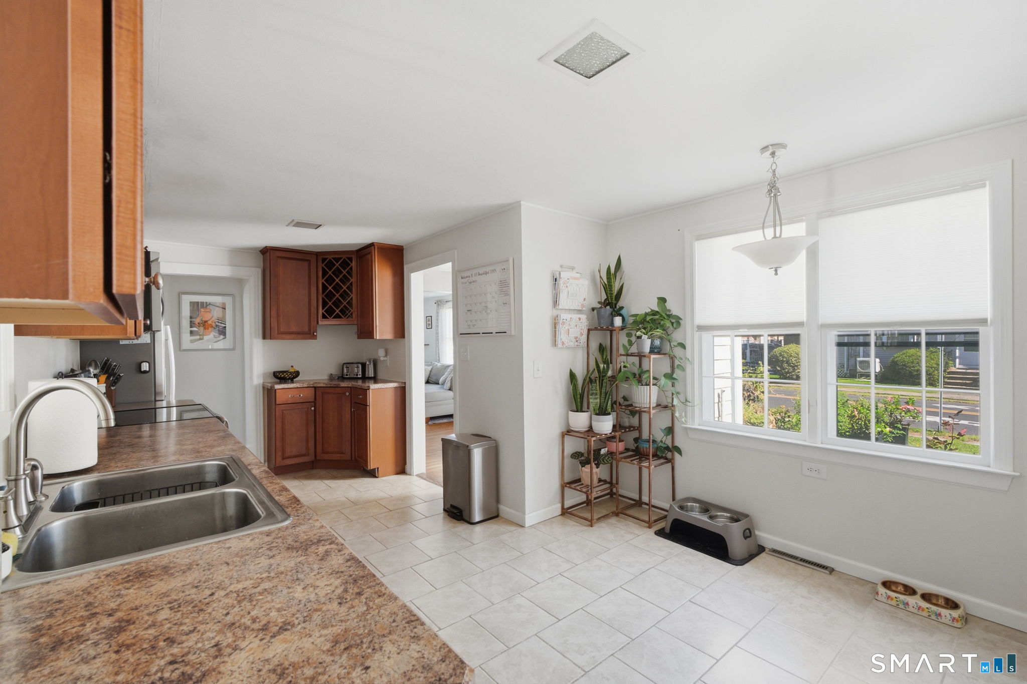 190 Steele Street Property Photo 12