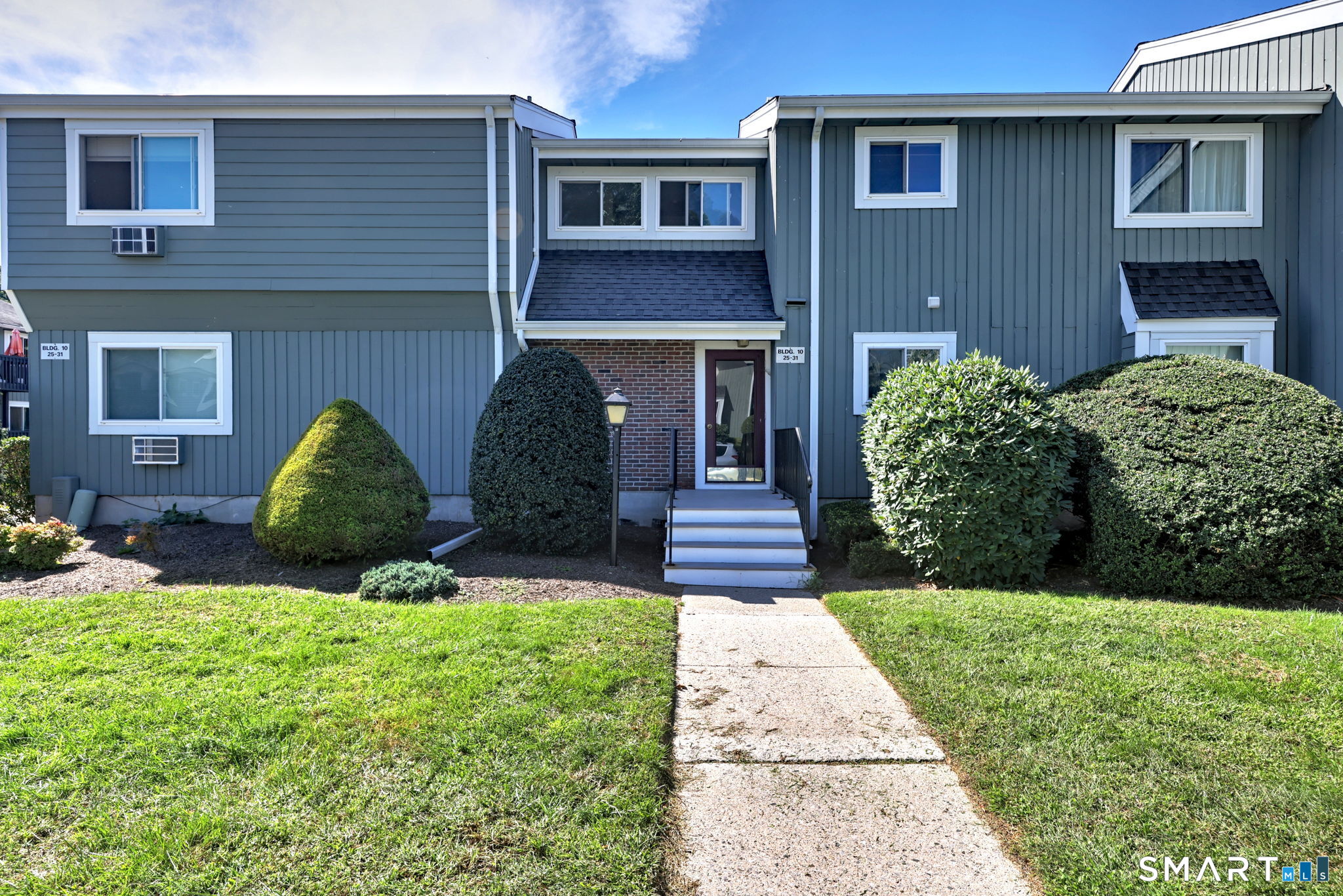 31 Ameridge 31 Drive Property Photo 1