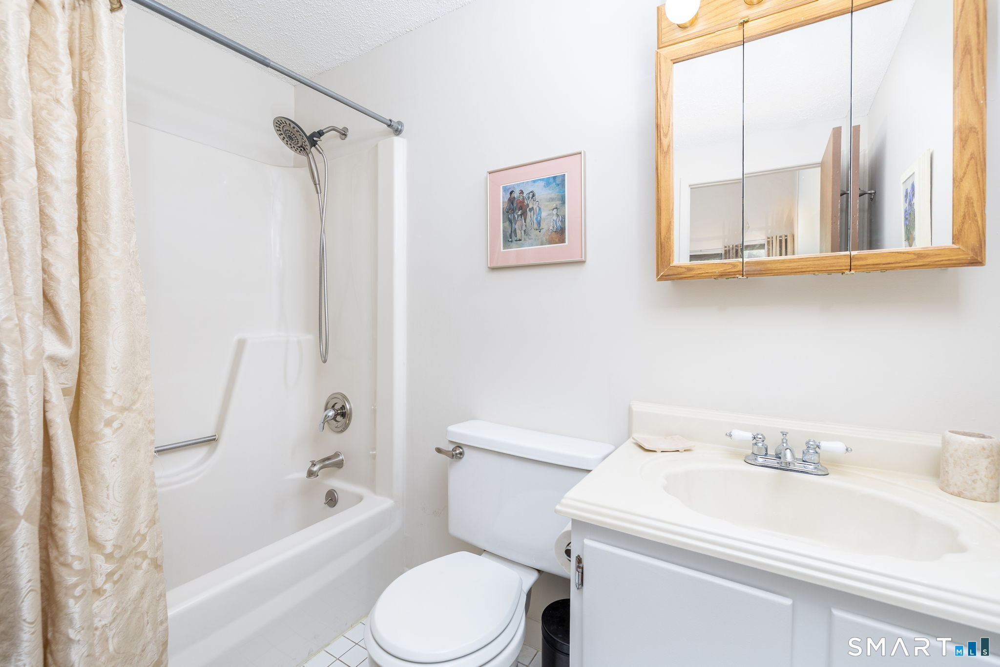 181 Loomis 138 Drive Property Photo 14