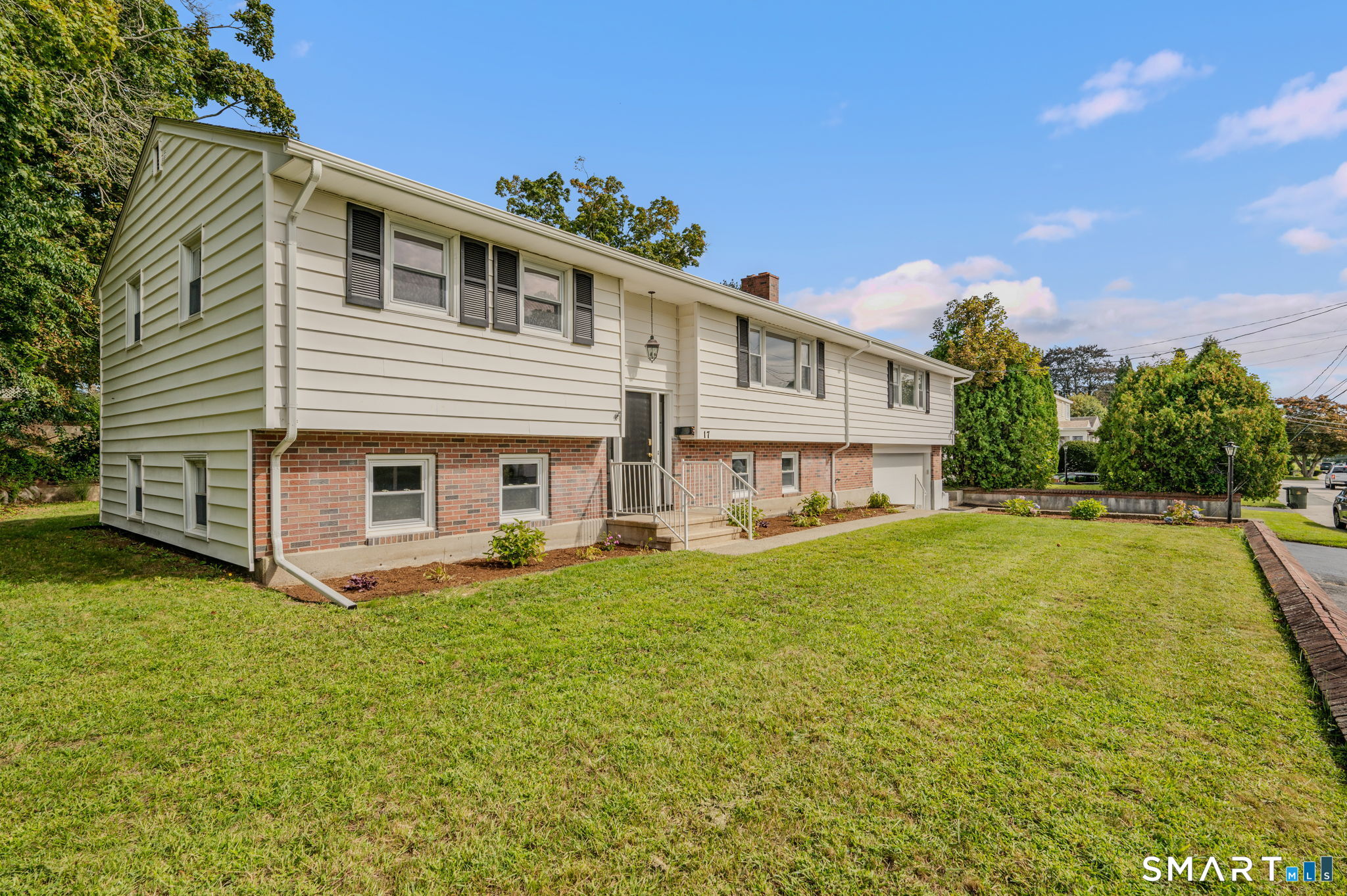 17 Elrin Place Property Photo 1