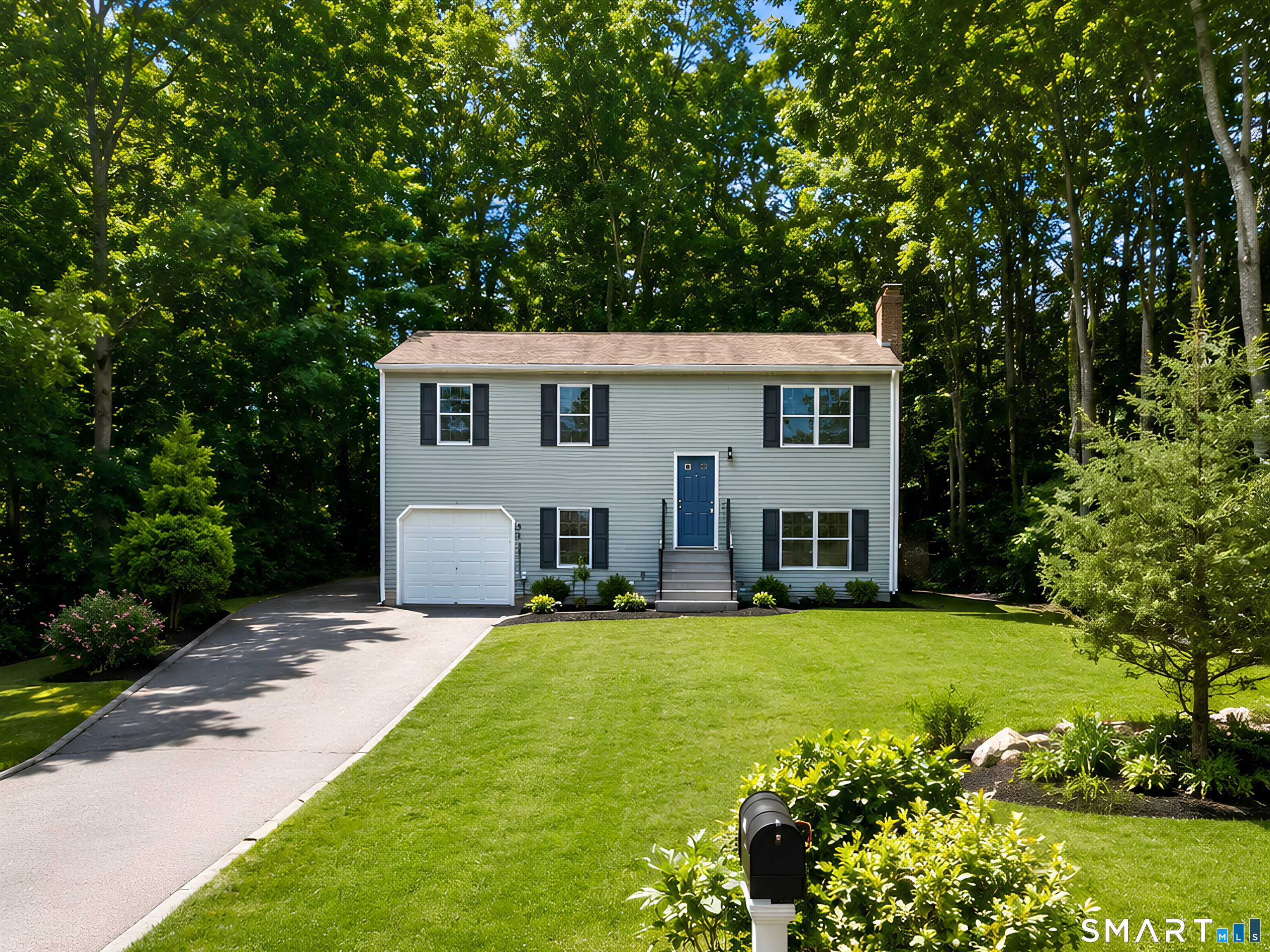 25 Asher Avenue Property Photo 1