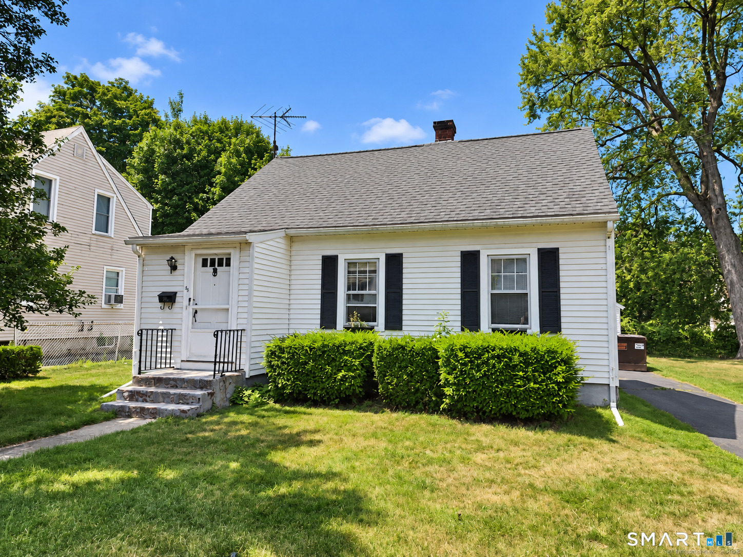 43 Mckenzie Street Property Photo 1