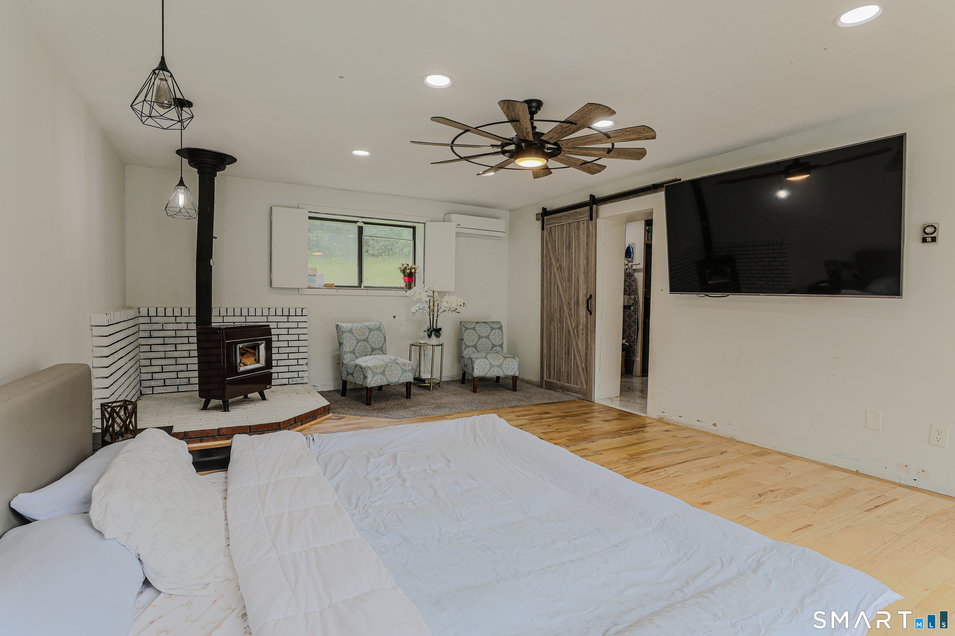 54 Baxter Street Property Photo 16