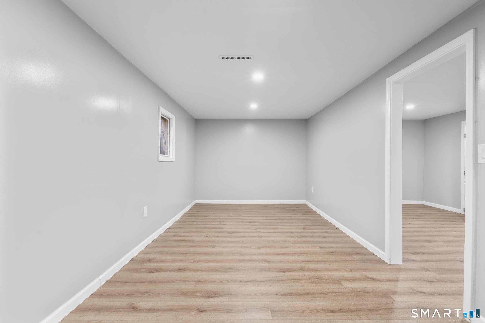524 Broad Street Property Photo 24