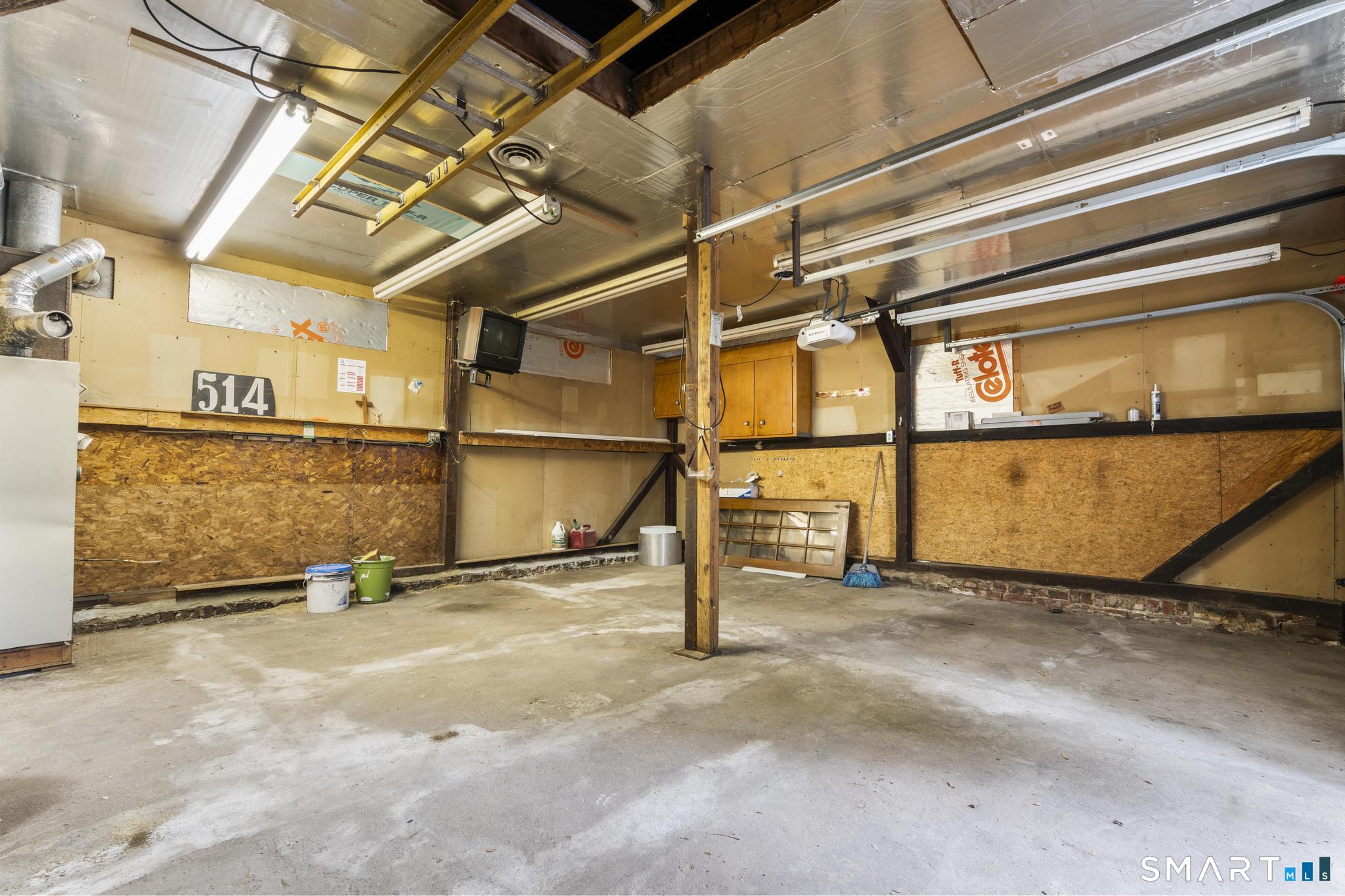 524 Broad Street Property Photo 29