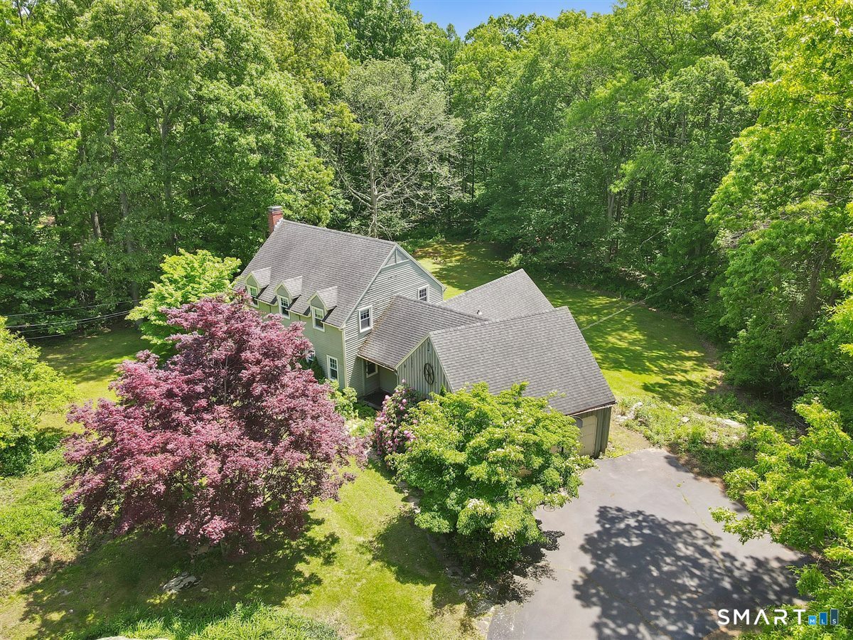 55 Burr Road Property Photo 1