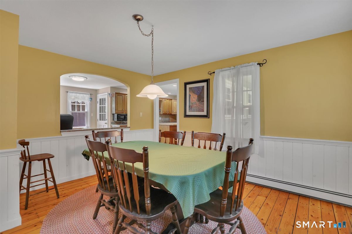 55 Burr Road Property Photo 12