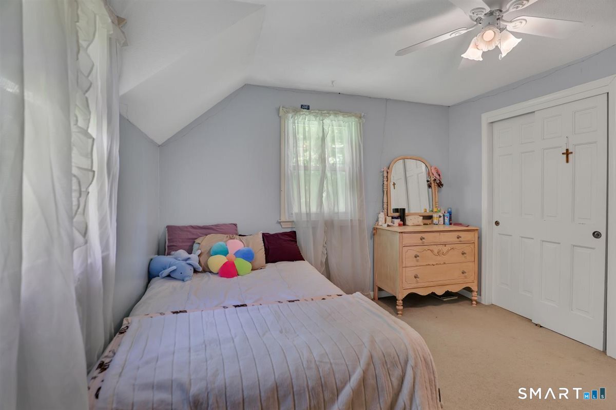 55 Burr Road Property Photo 15