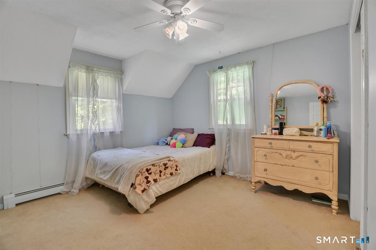 55 Burr Road Property Photo 16
