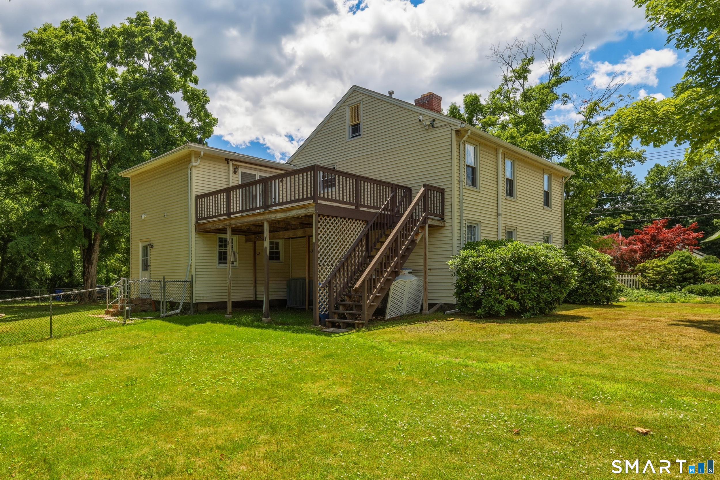 945 Glastonbury 2 Turnpike Property Photo 3