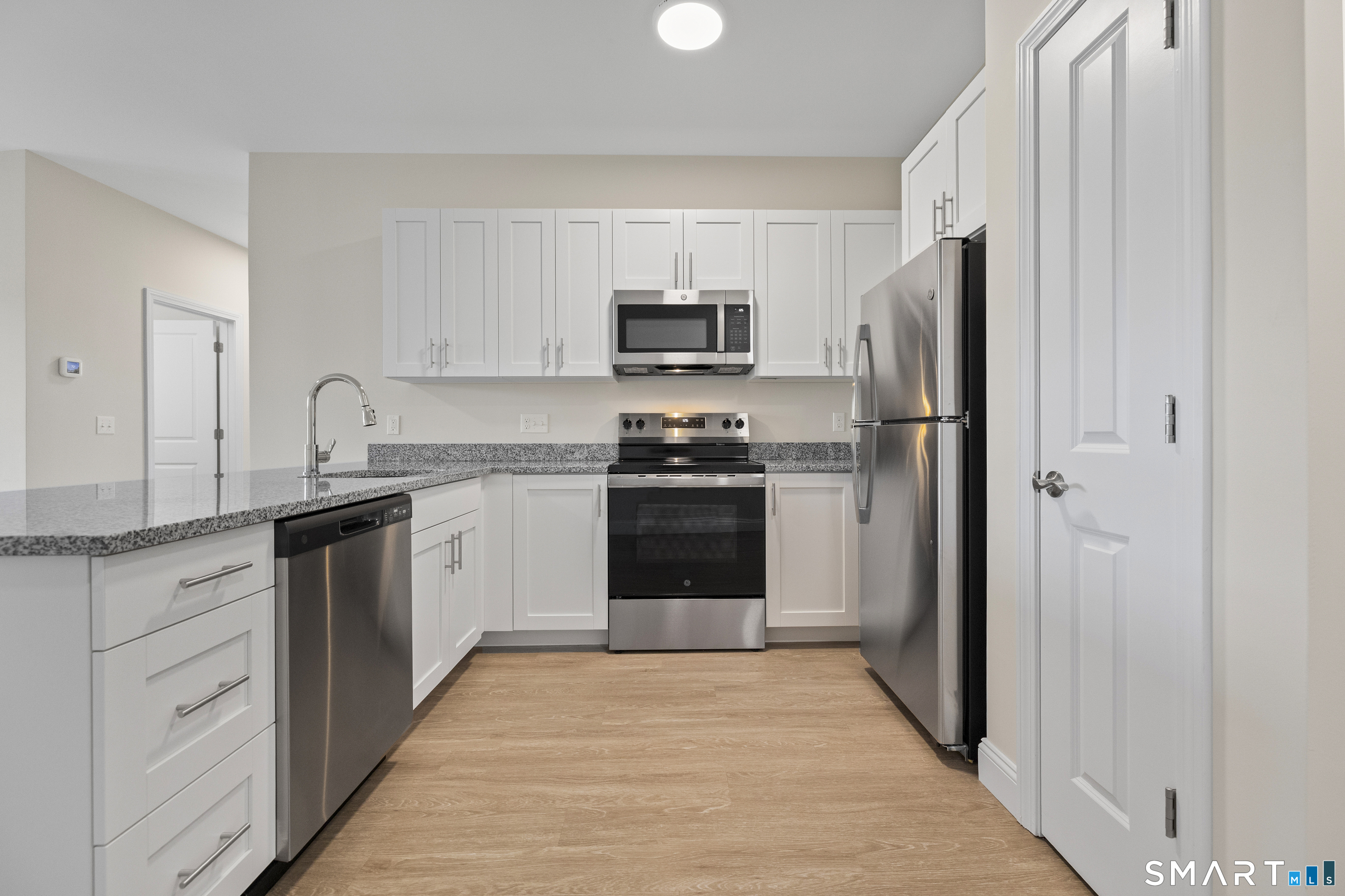 55 Steele 310 Boulevard Property Photo 1