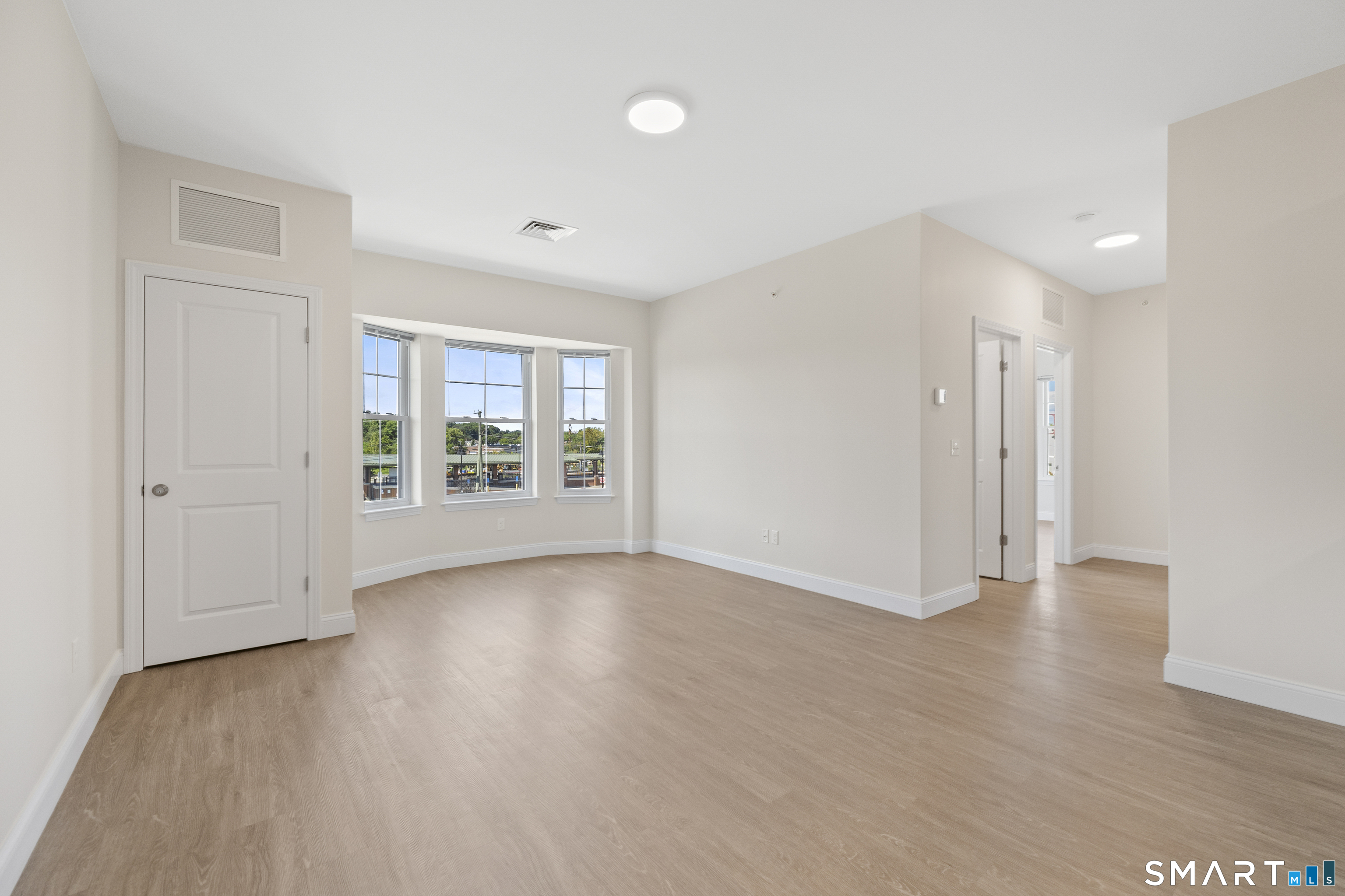 55 Steele 210 Boulevard Property Photo 8