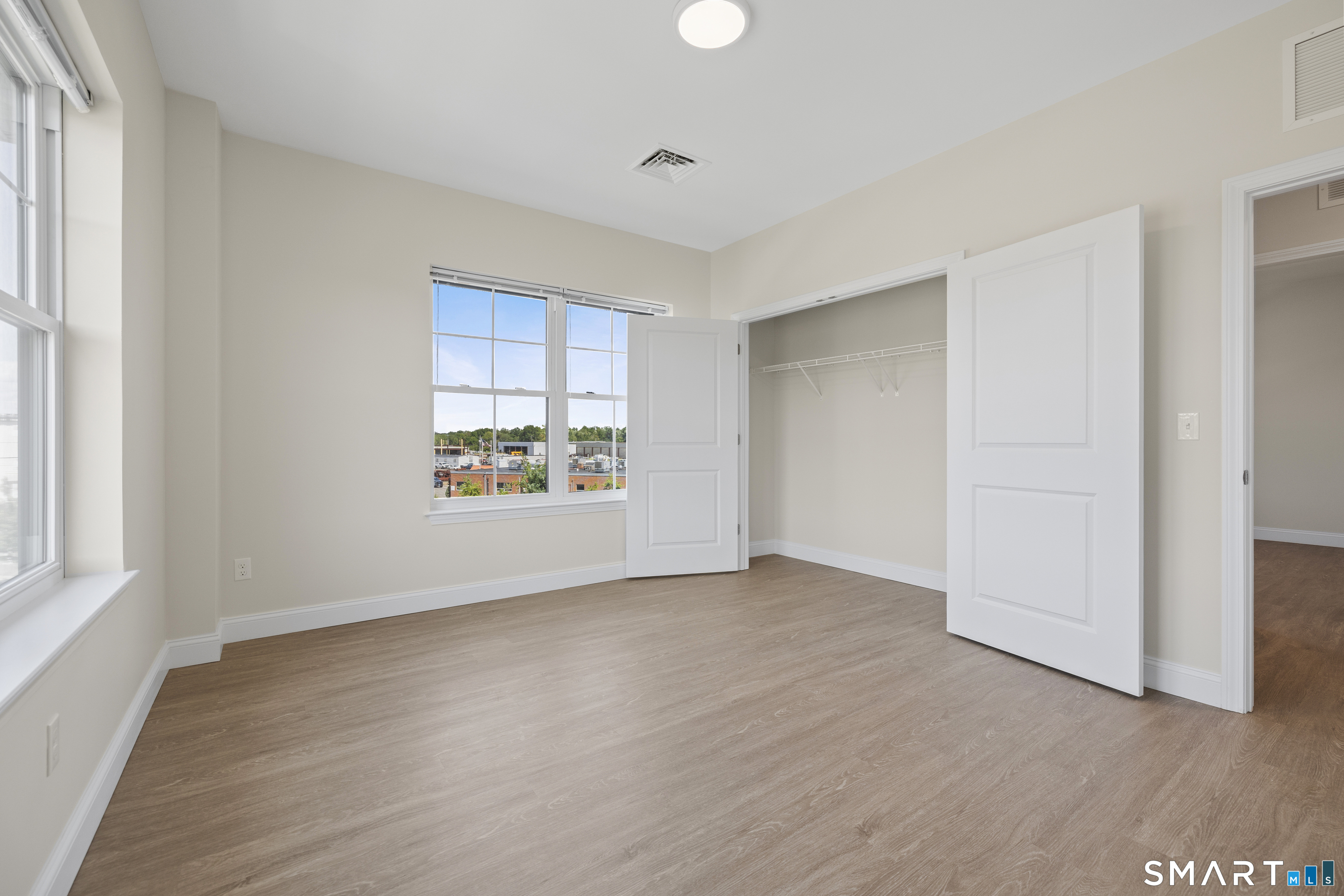55 Steele 210 Boulevard Property Photo 17