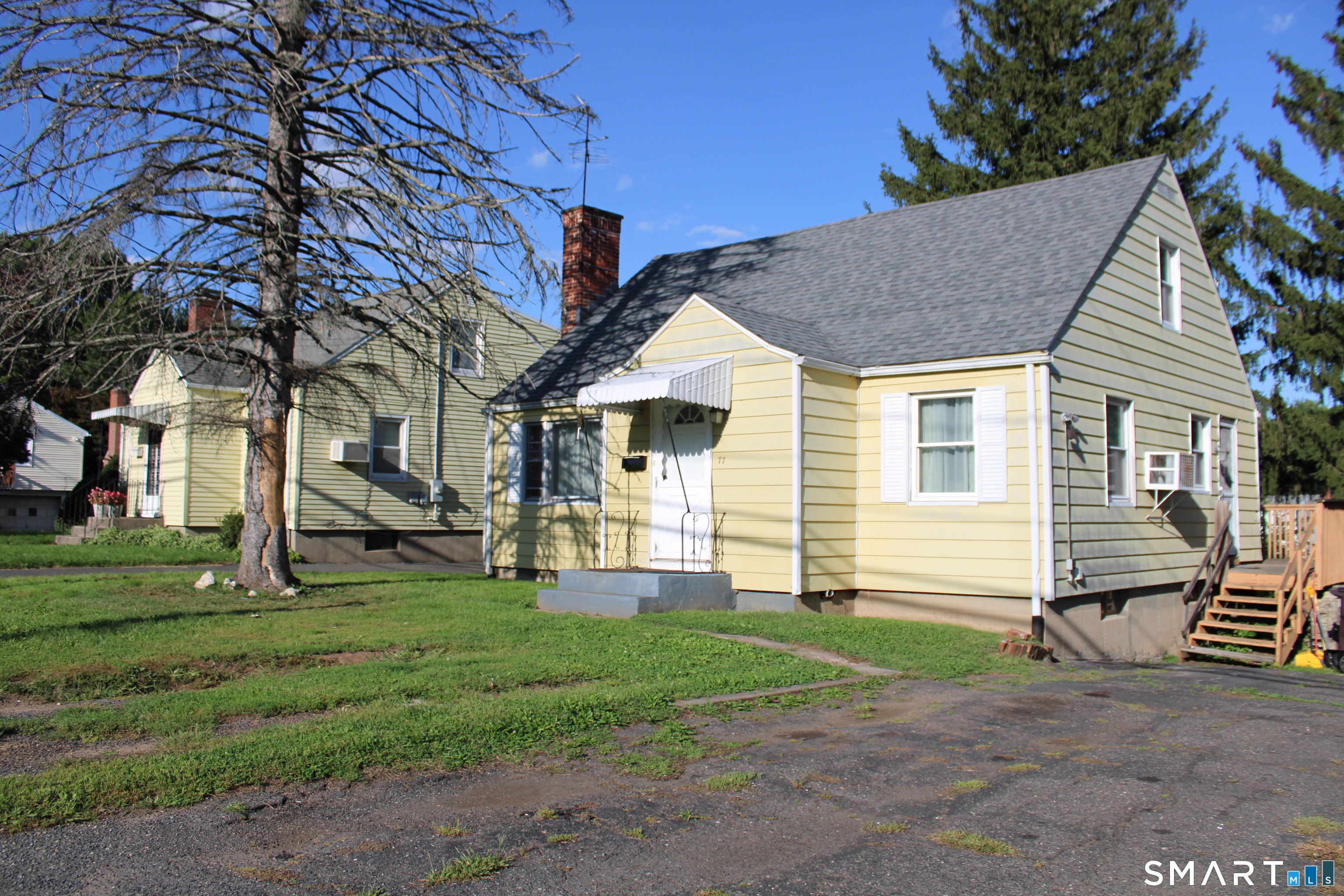 77 McClintock Street Property Photo 1