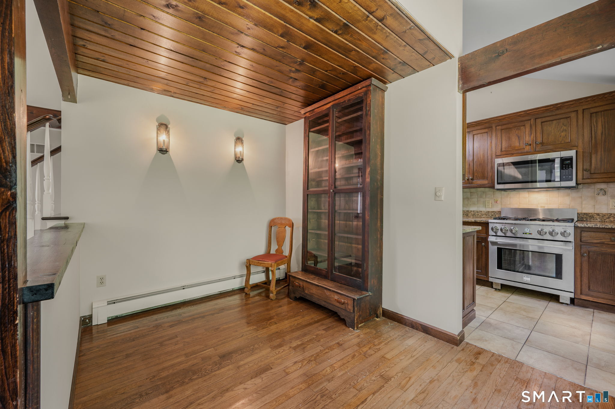 82 Sill Lane Property Photo 10