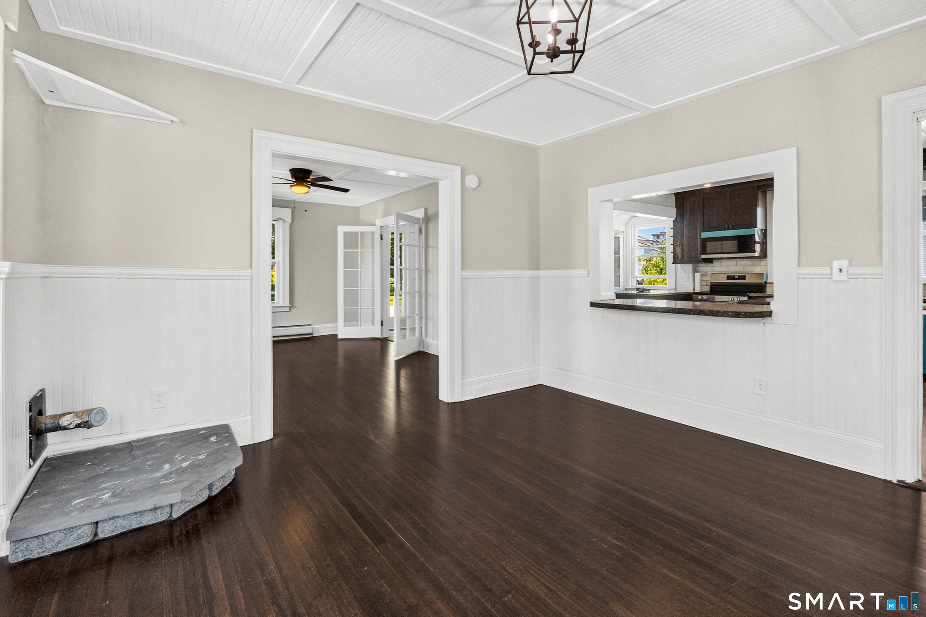 22 Loomis Street Property Photo 6