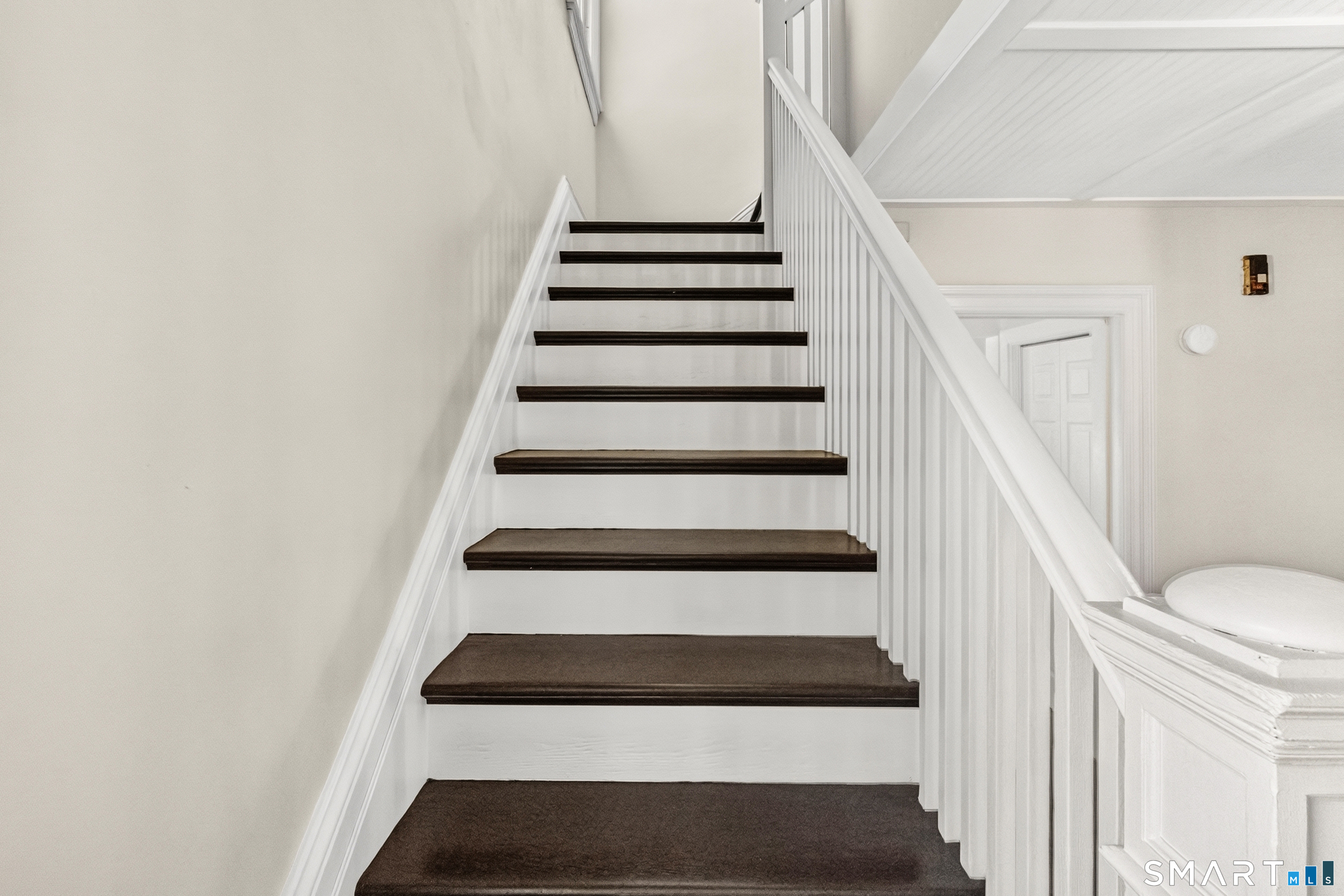 22 Loomis Street Property Photo 13