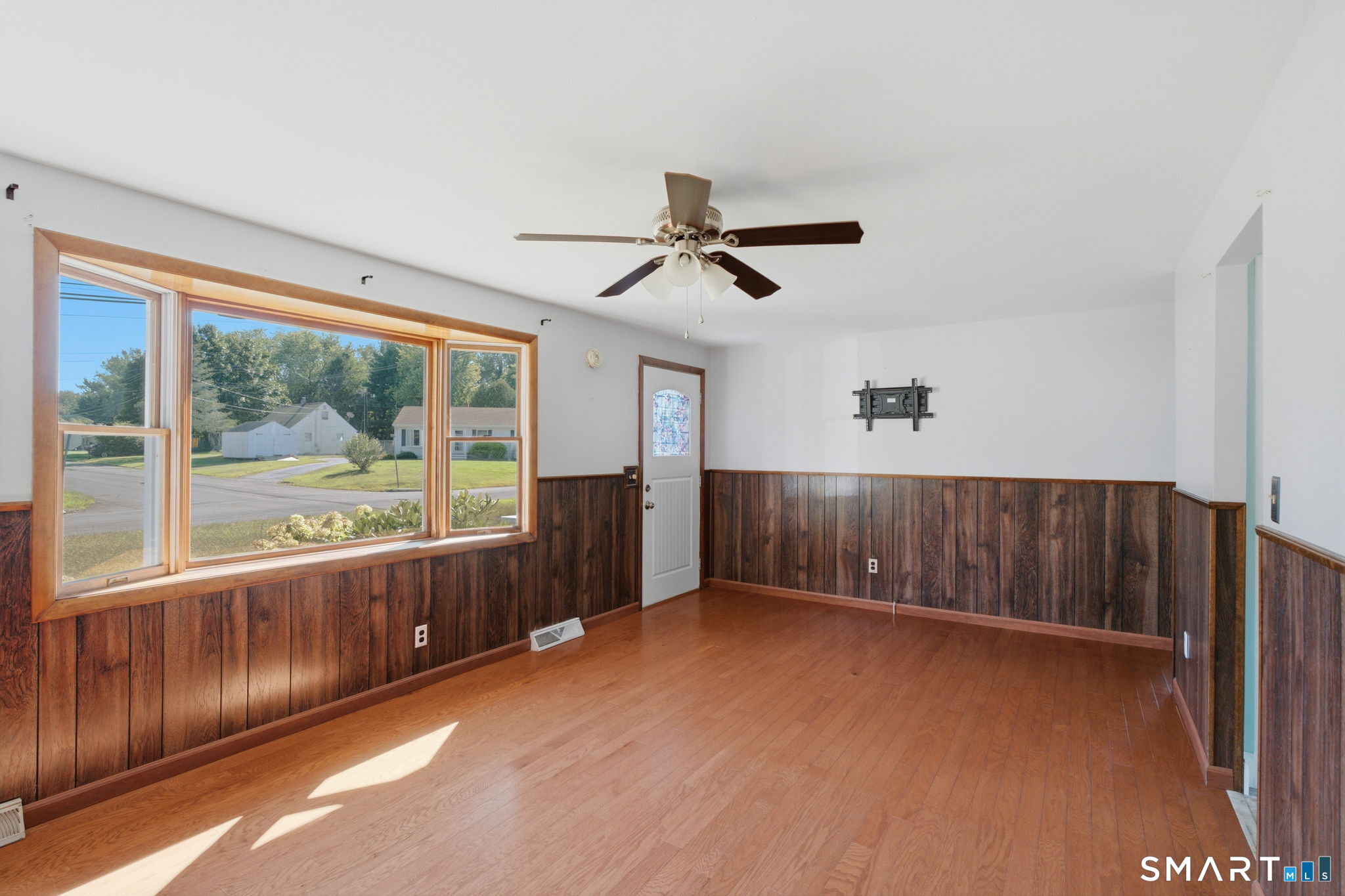 72 Orchard Drive Property Photo 5