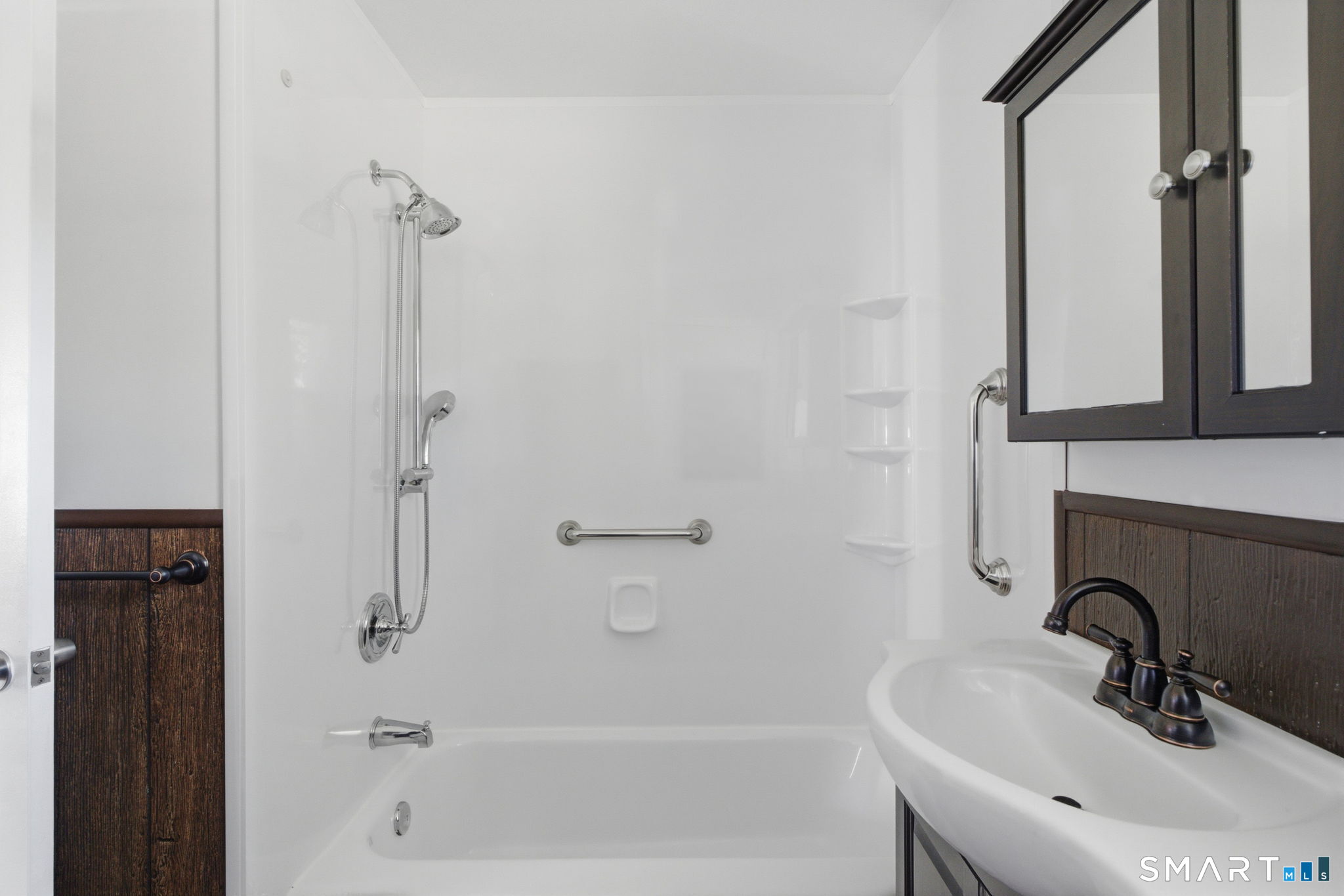 72 Orchard Drive Property Photo 12