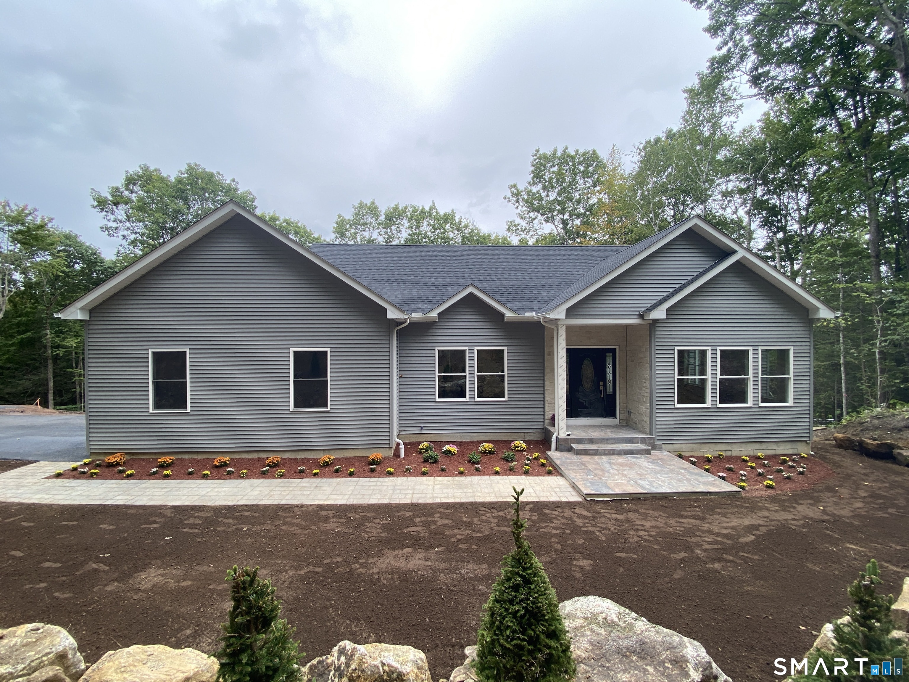 39 Ratlum Mountain Road Property Photo 1
