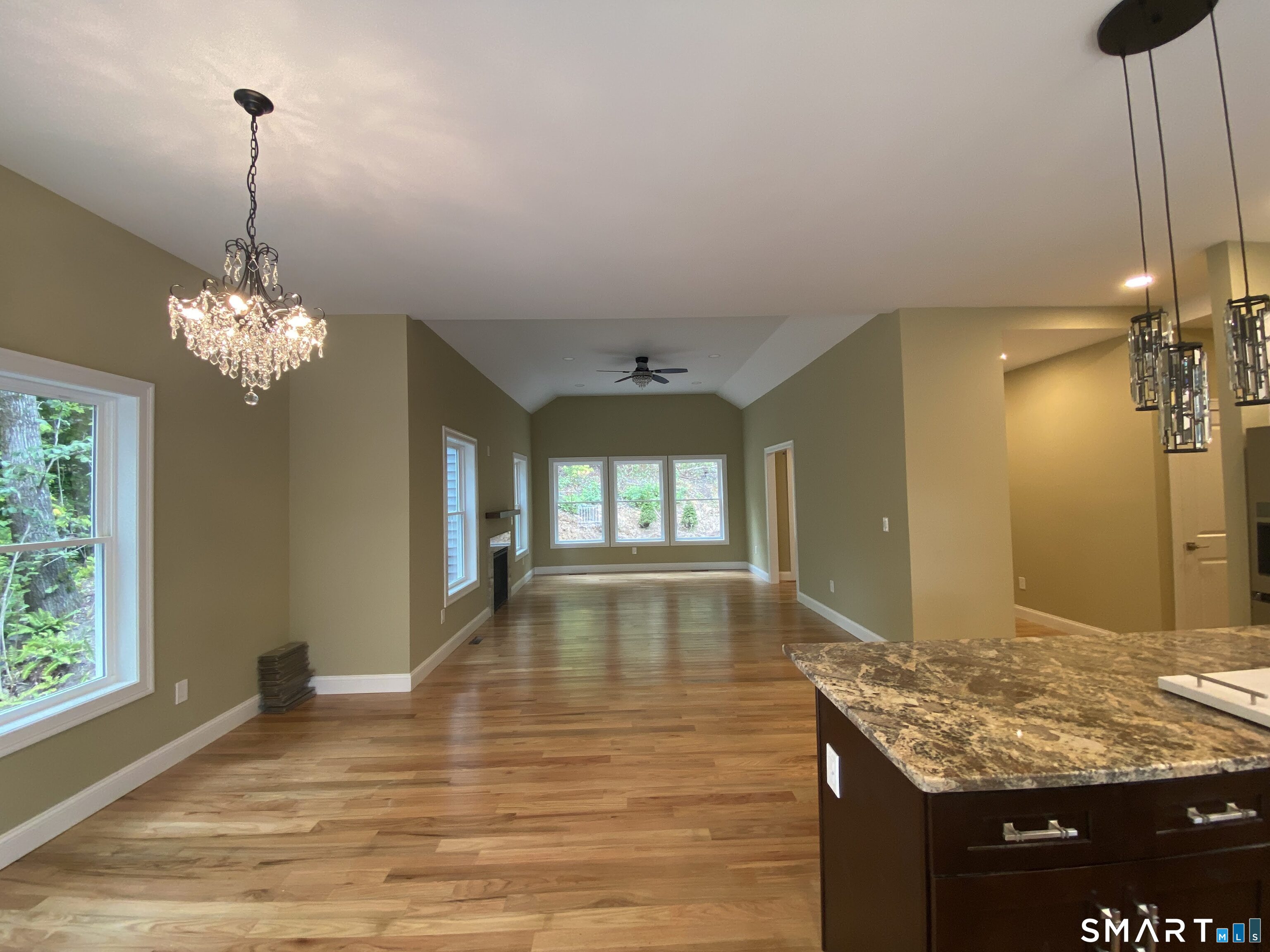 39 Ratlum Mountain Road Property Photo 9
