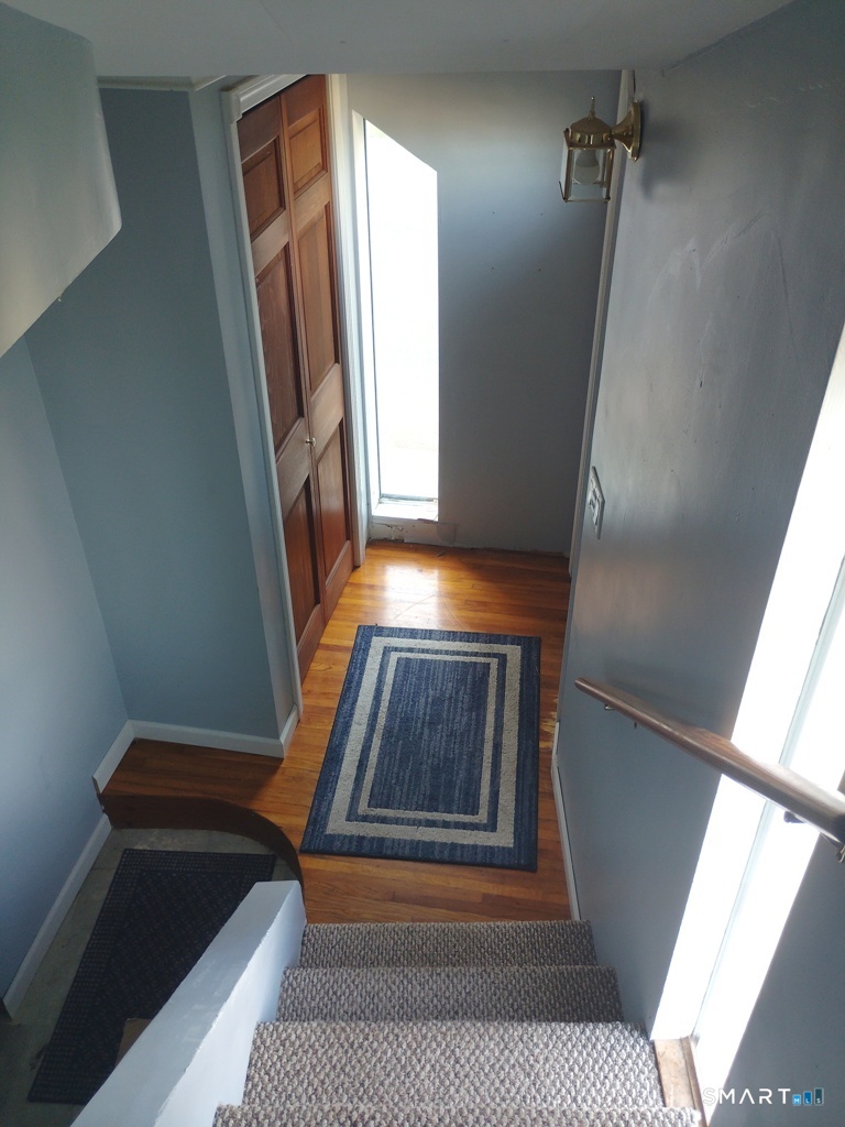 272 Springdale 2 Avenue Property Photo 2