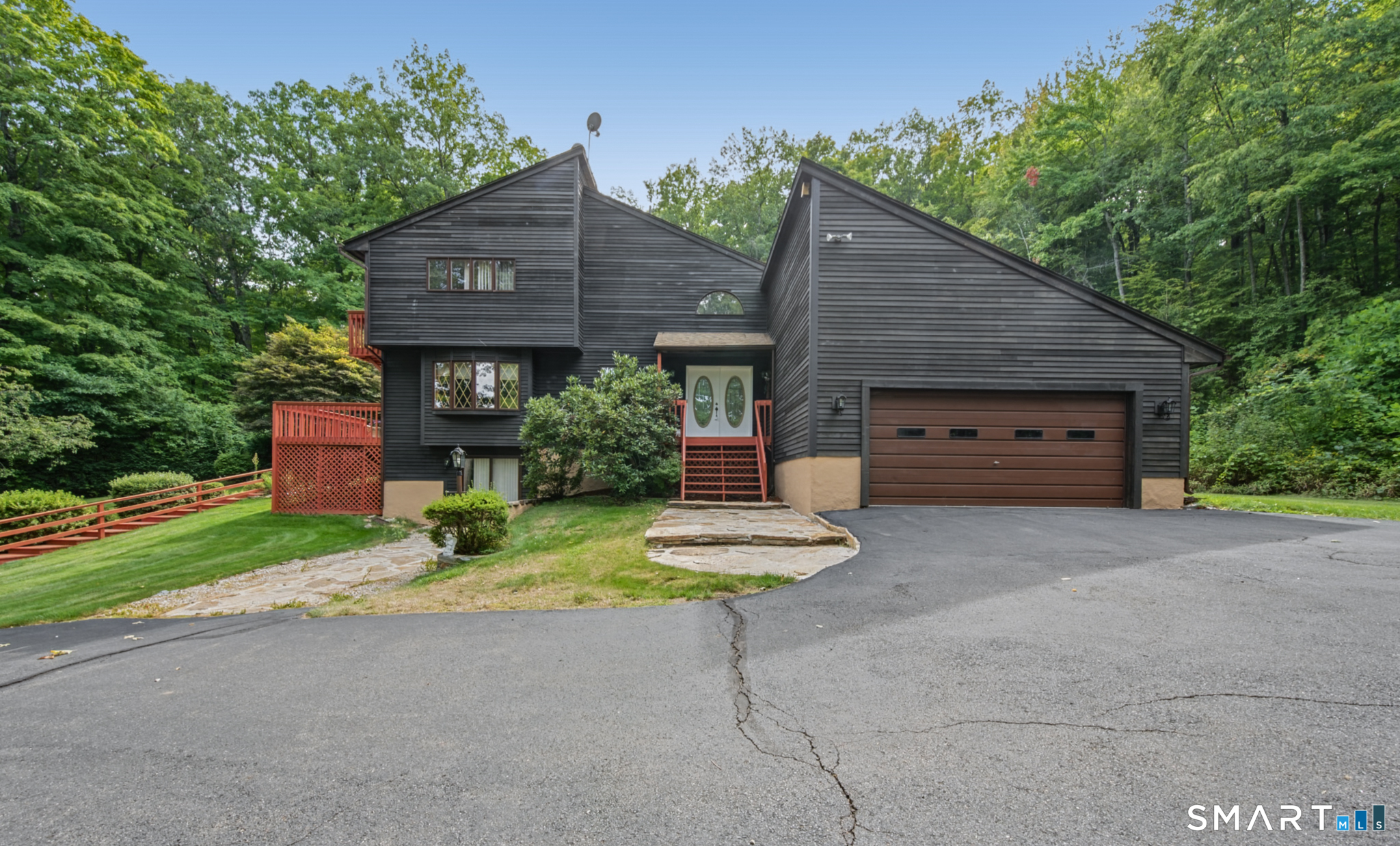 547 Simsbury Road Property Photo 1
